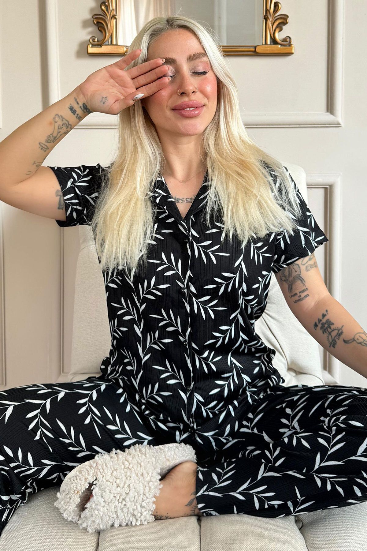 Pijamaevi Zeytin Dalı Desenli Örme Önden Düğmeli Kısa Kol Kadın Pijama