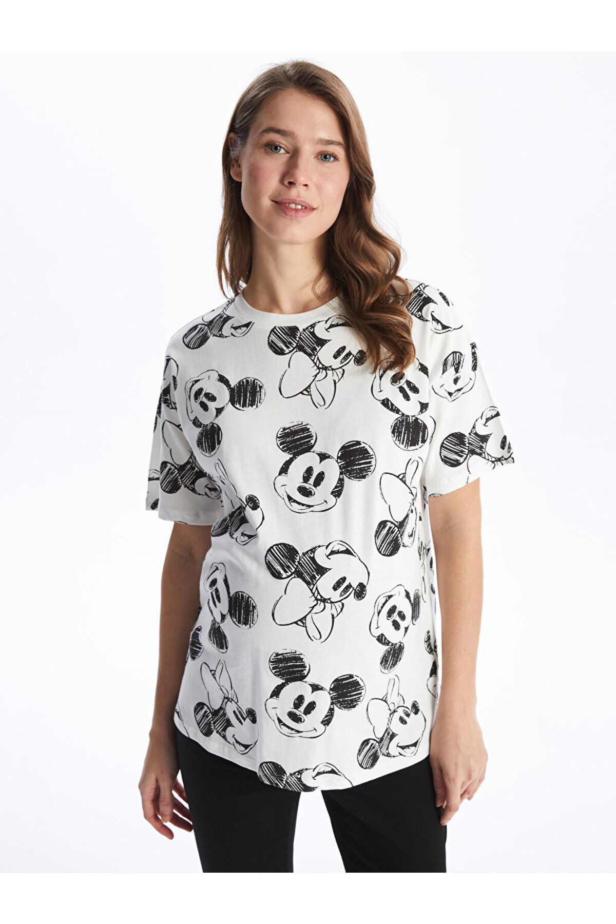 LC Waikiki Bisiklet Yaka Mickey Mouse Baskılı Kısa Kollu Oversize Hamile Tişört