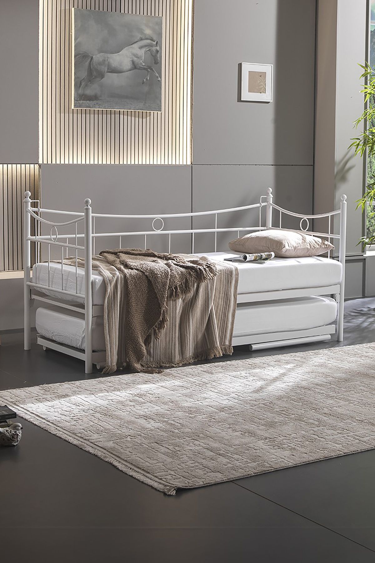 Unimet Daily Yavrulu Daybed Tek-çift Kişilik Sedir Metal Karyola Beyaz