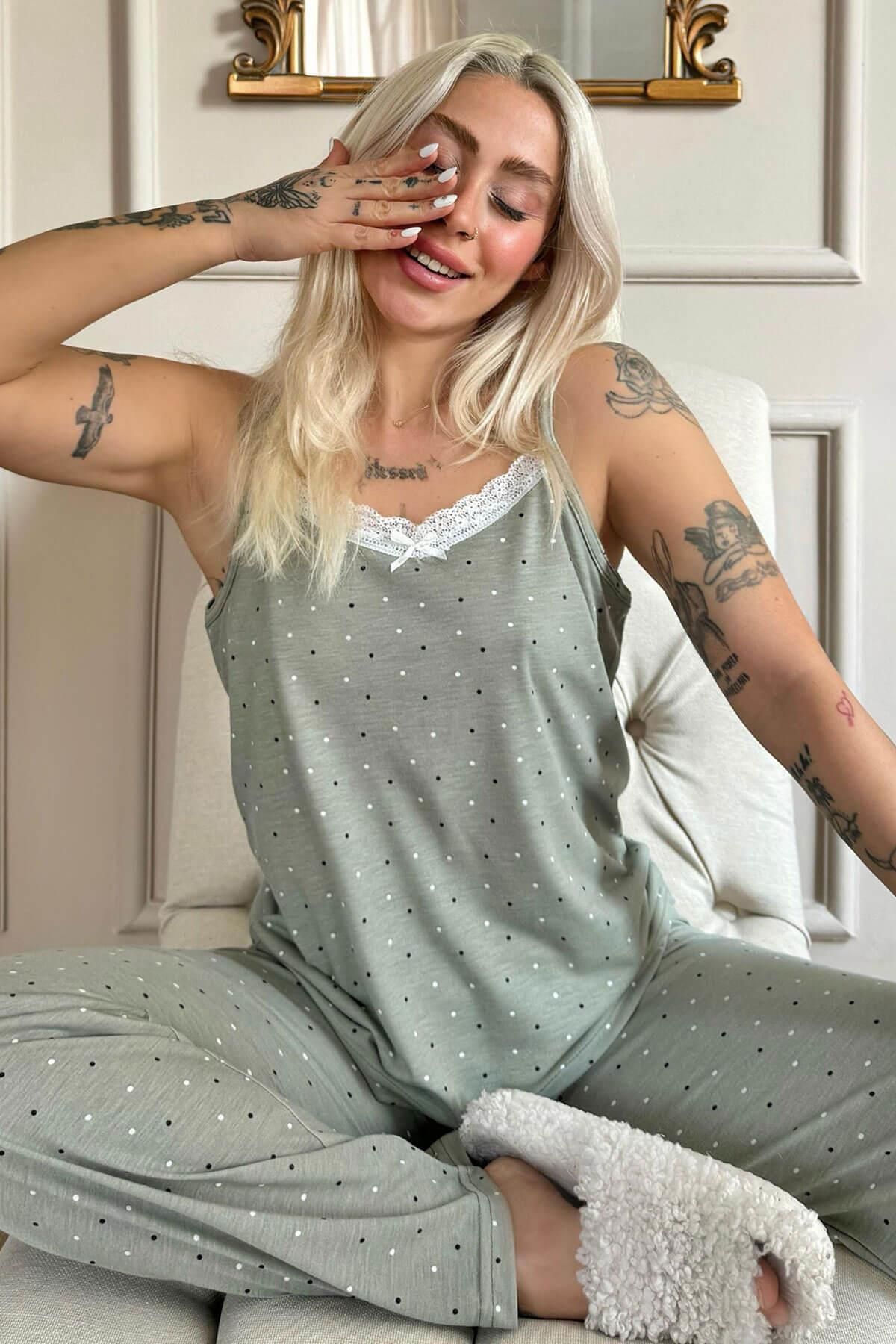 Pijamaevi Pled Dantelli Ip Askılı Örme Kadın Pijama Takımı