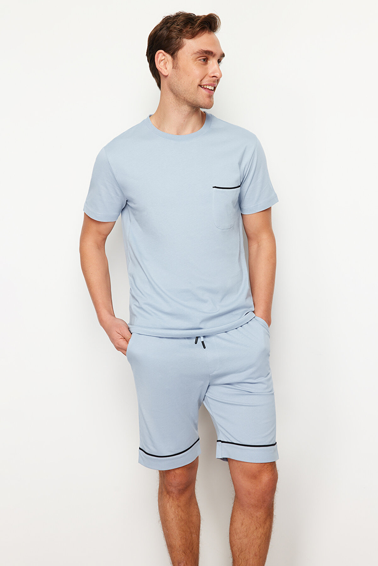 TRENDYOL MAN Mavi Regular Fit Biyeli Örme Şortlu Pijama Takımı TMNSS24PT00021