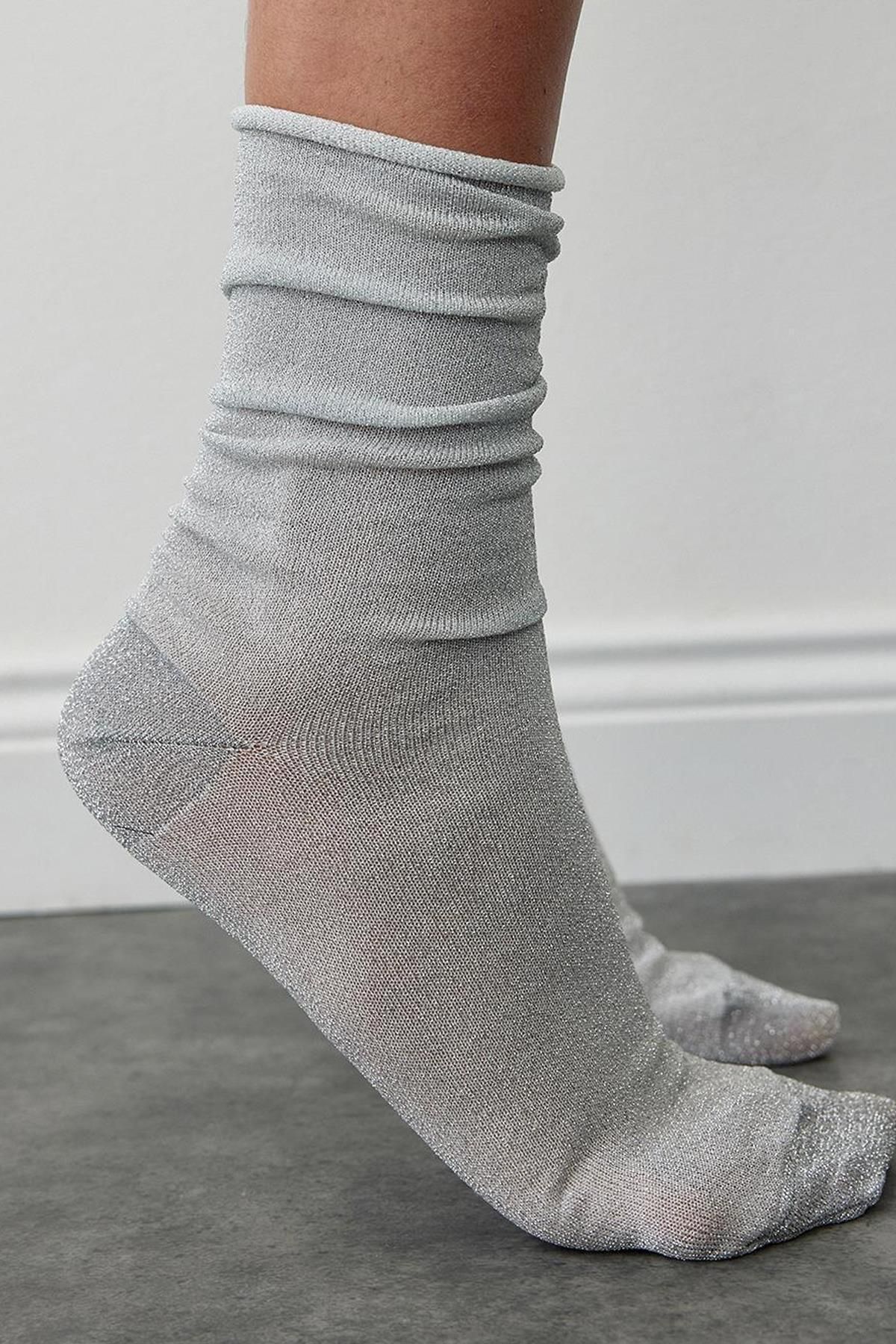 Suud Collection Gri Parıltılı İnce Çorap