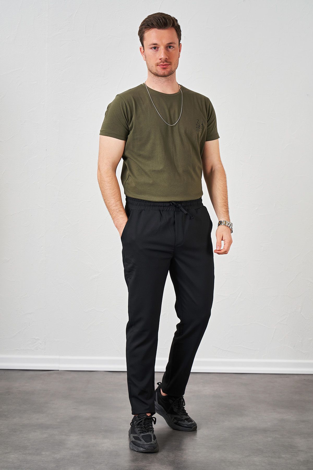 Tena Moda Erkek Siyah Bel İp Bağlamalı Lakost Kumaş Pantolon