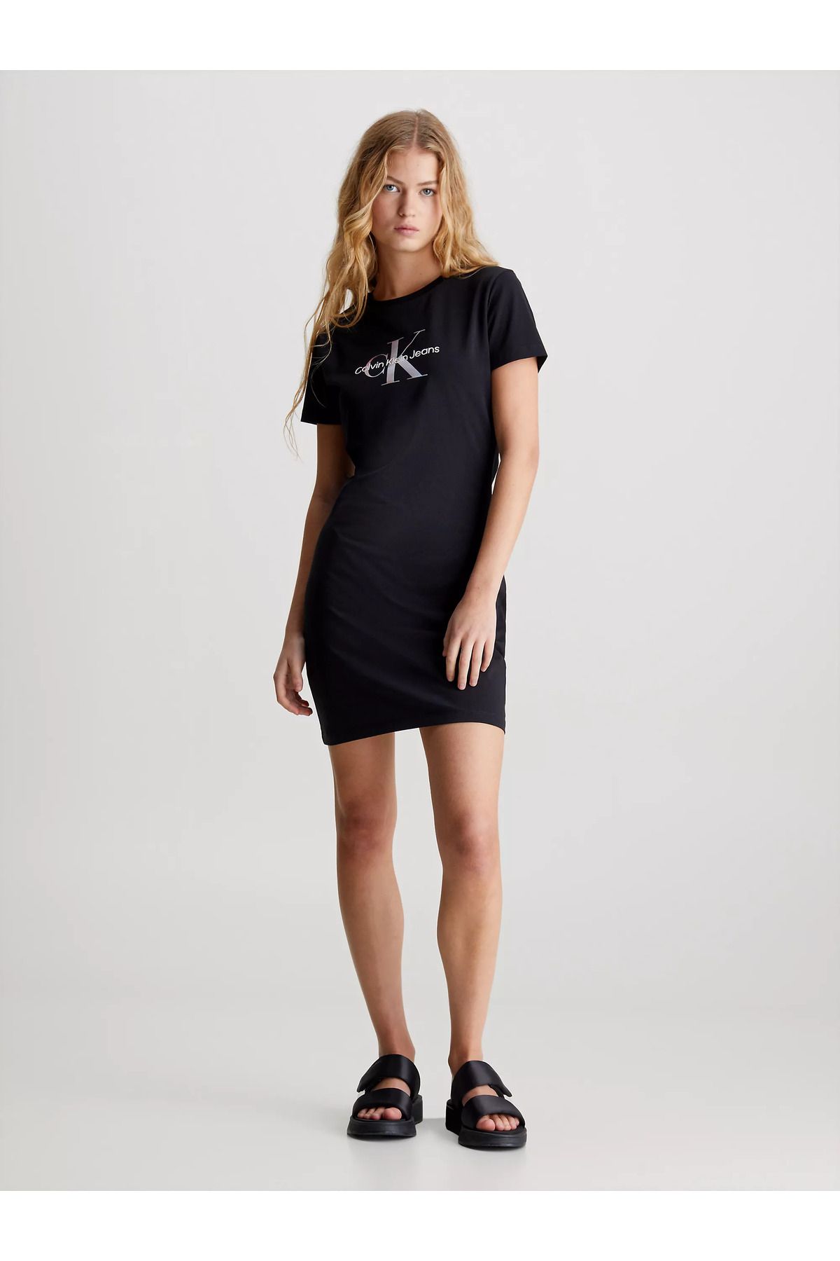Calvin Klein Kadın Logolu Rahat Günlük Siyah Elbise J20J223056-BEH