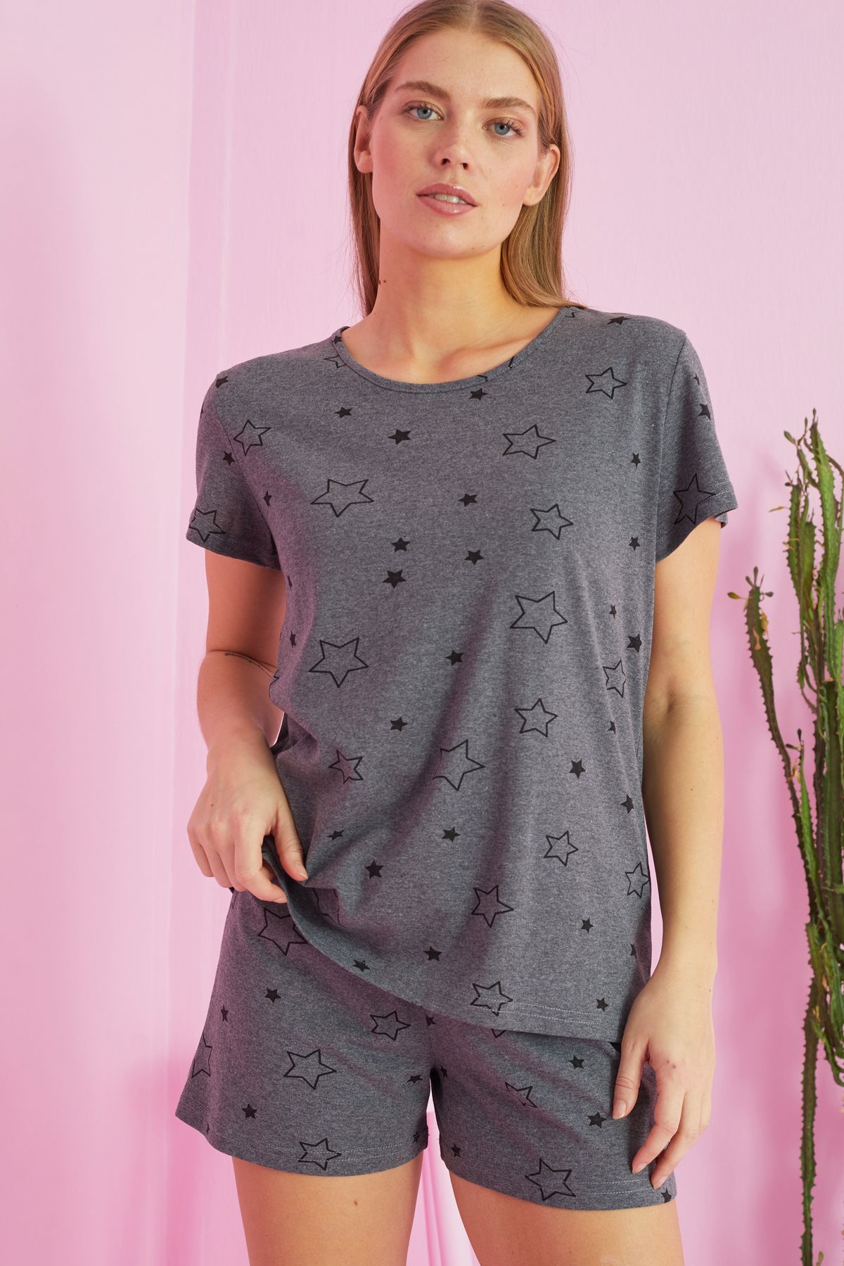 Siyah İnci antrasit yıldız desenli Pamuklu Şort-Pijama Takım