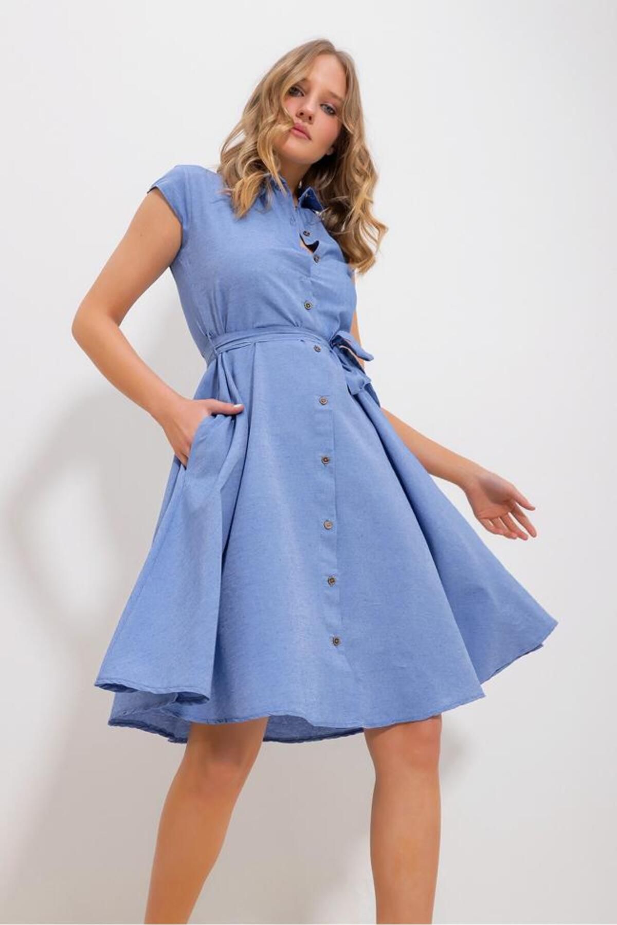 Trend Alaçatı Stili Kadın Mavi Kolsuz Keten Dokuma Gömlek Elbise ALC-X6056