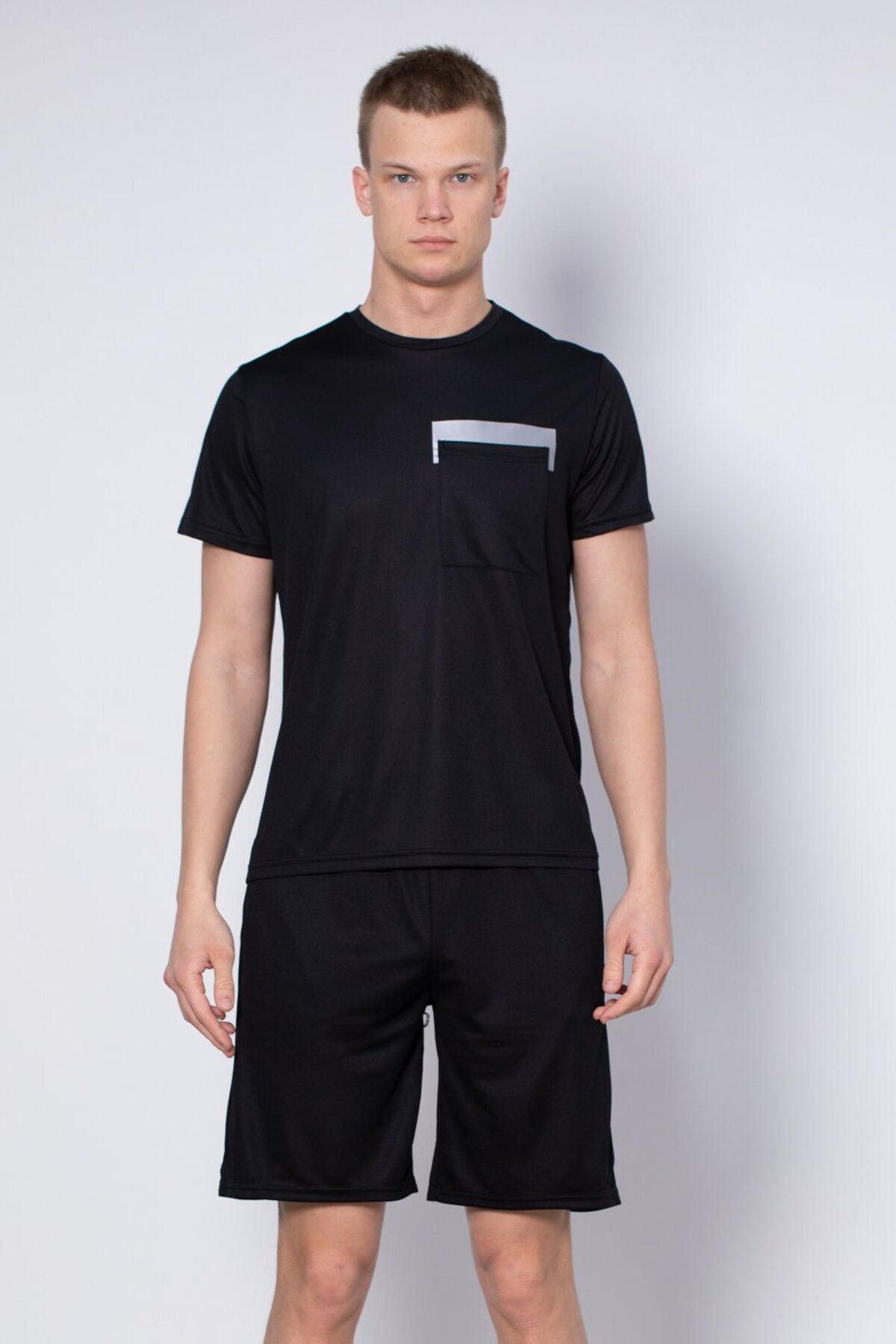 BARRELS AND OIL Jadon Cep Detaylı Sporcu T-Shirt - Siyah