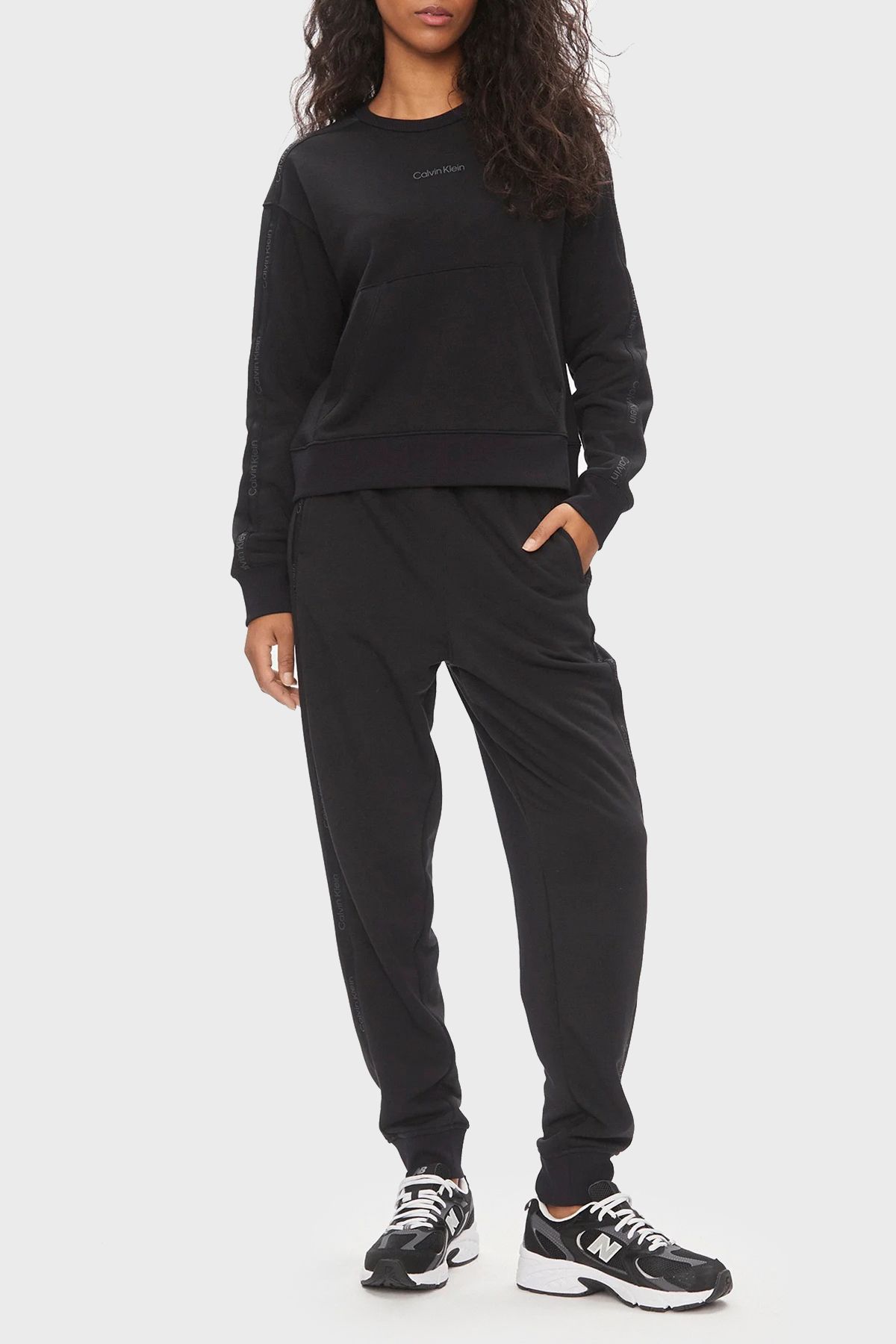 Calvin Klein Yüksek Bel Relaxed Fit Jogger Pantolon 00GWS4P656BAE  PANTOLON 00GWS4P656 BAE