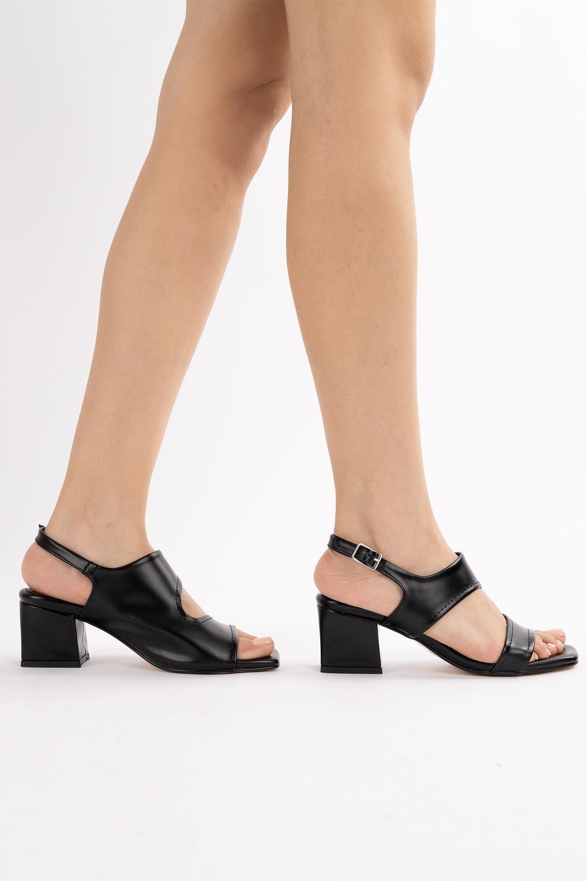 Getcho Ranma Kadın Siyah Kalın Topuk Ayakkabı