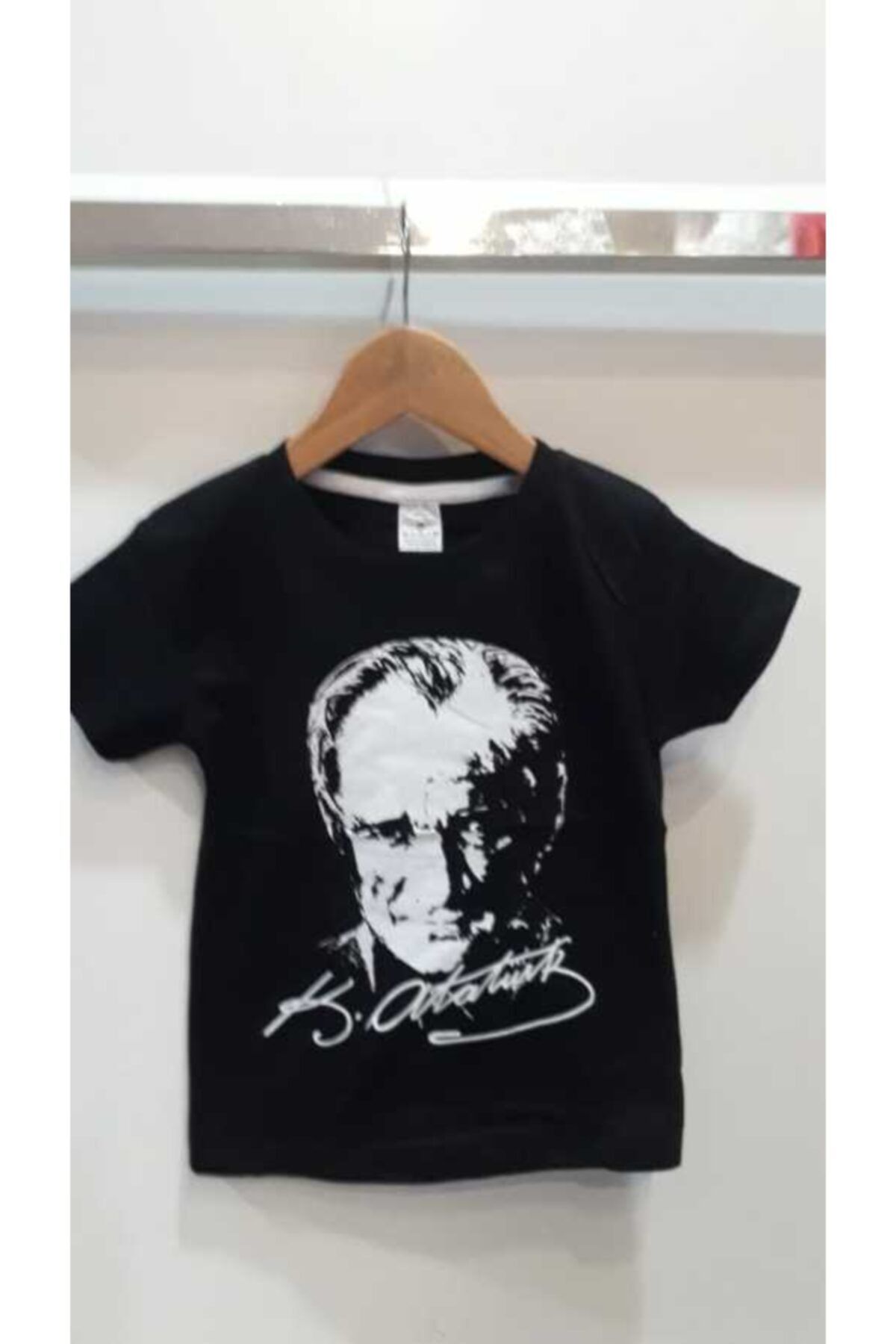 Bella Unisex Siyah Atatürk Spor T-Shirt