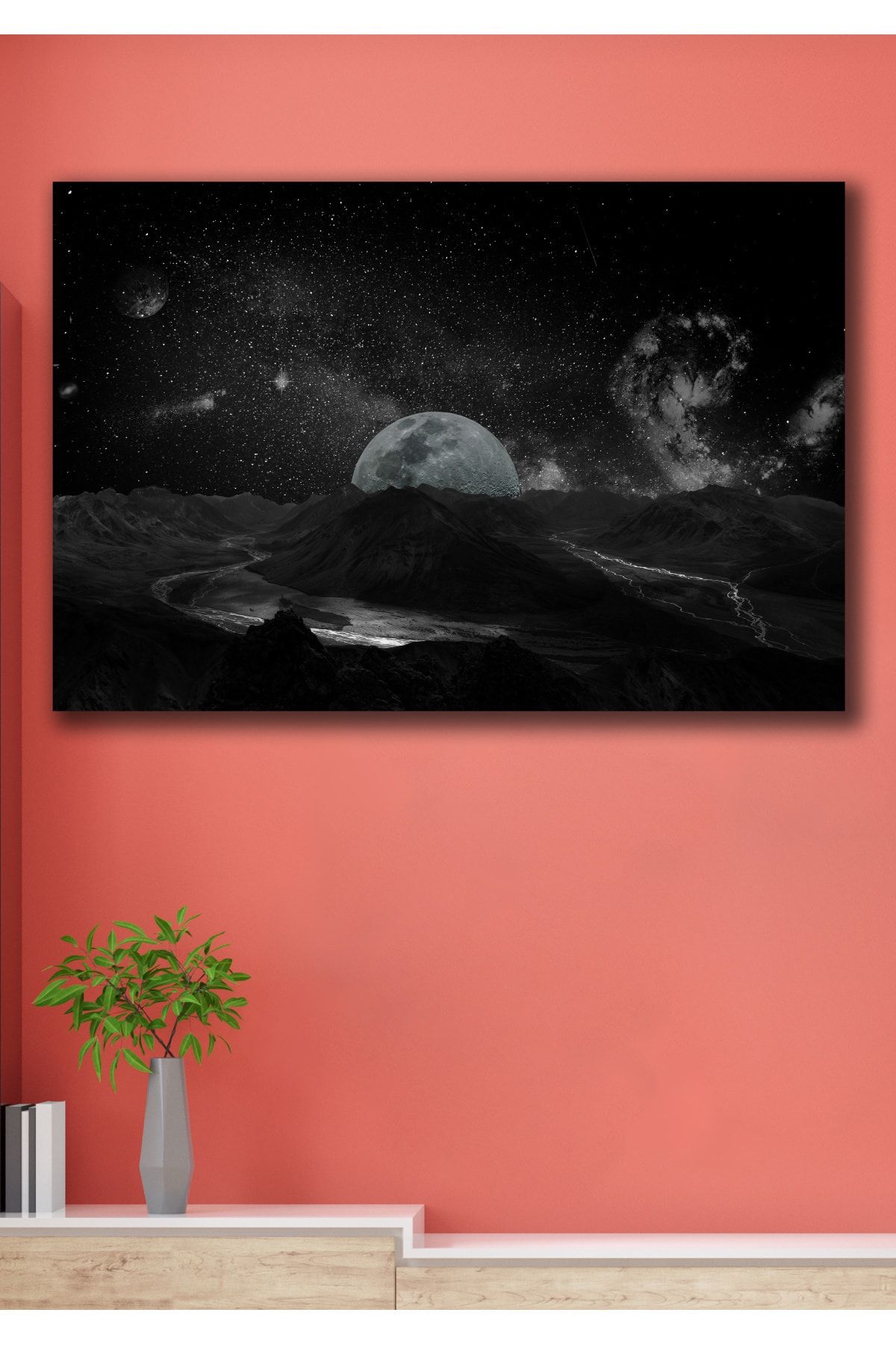 Hediyeler Kapında Galaksi Kanvas Duvar Tablo 90x130