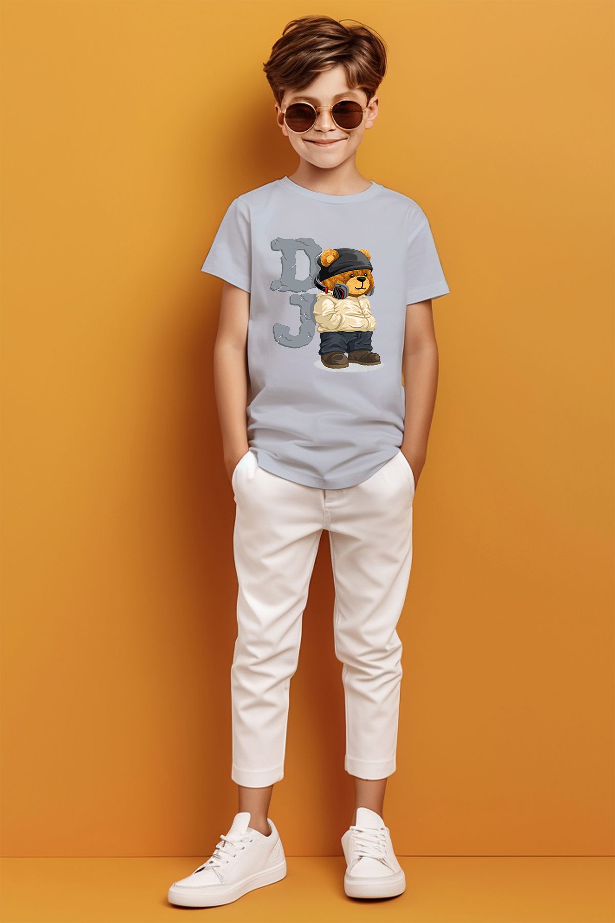 ADABEBEK DJ Yazılı Şapkalı Ayıcık Desenli Erkek Çocuk Tişört