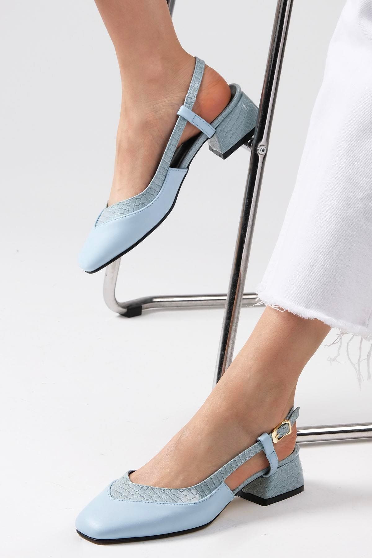 Mio Gusto Aurelia Mavi Renk Arkası Açık Kısa Topuklu Kadın Ayakkabı