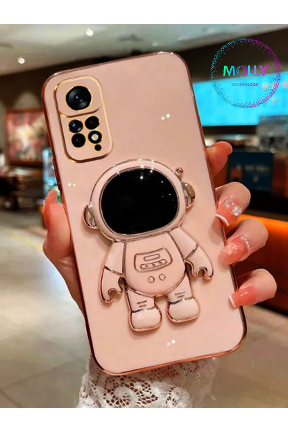 Molly Xiaomi Redmi Note 11s İçin Rose Astronot Standlı Kenarları Gold Detaylı Lüks Silikon Kılıf