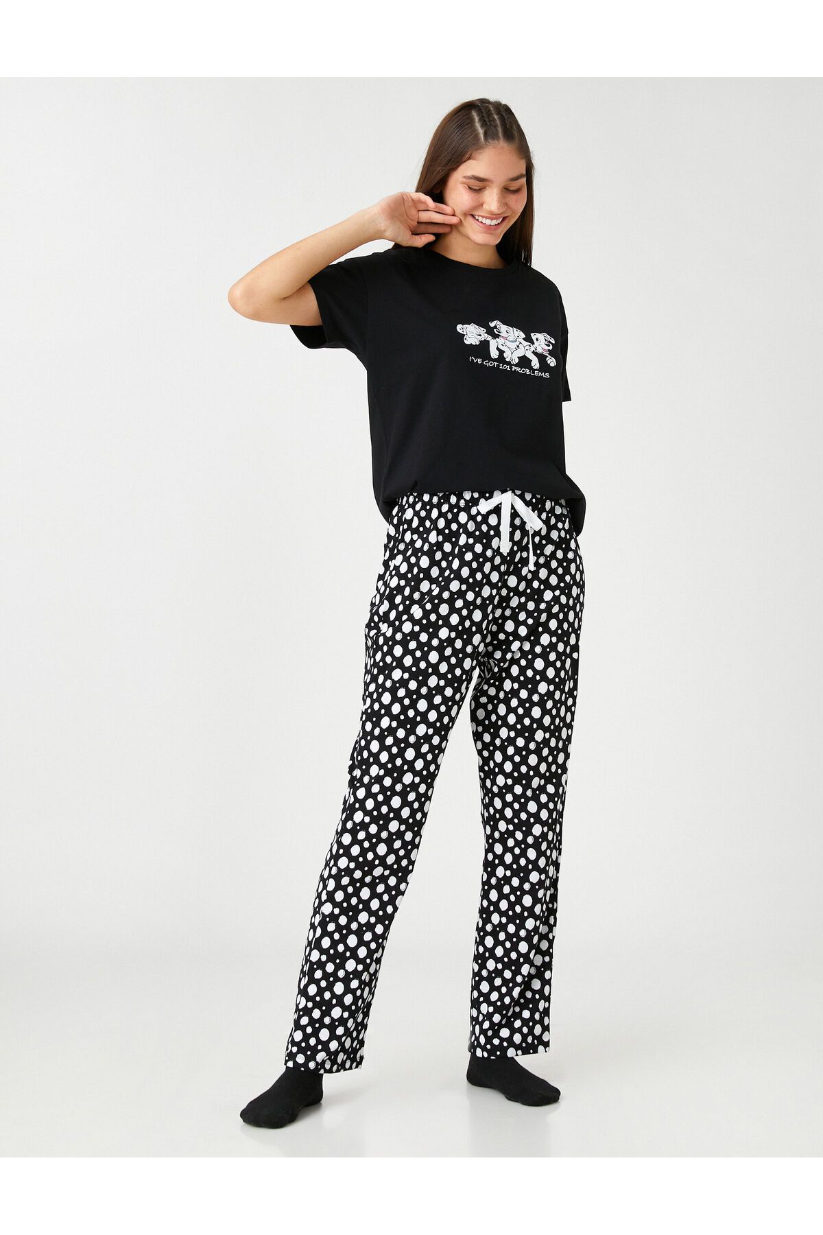 Koton 101 Dalmaçyalı Lisanslı Pijama Takımı Kısa Kollu Baskılı