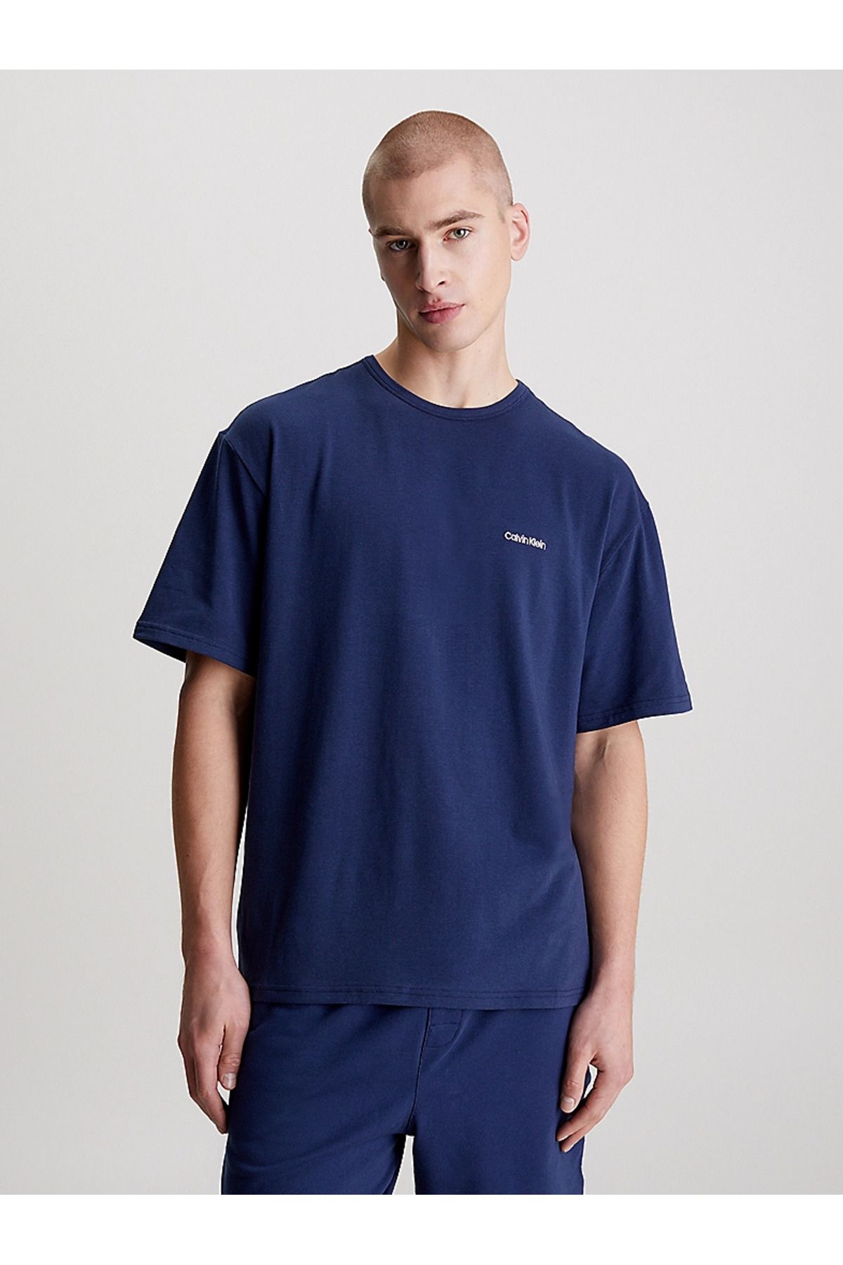 Calvin Klein Erkek Pamuklu Kısa Kollu Yuvarlak Yaka Mavi T-Shirt 000NM2298E-VN7