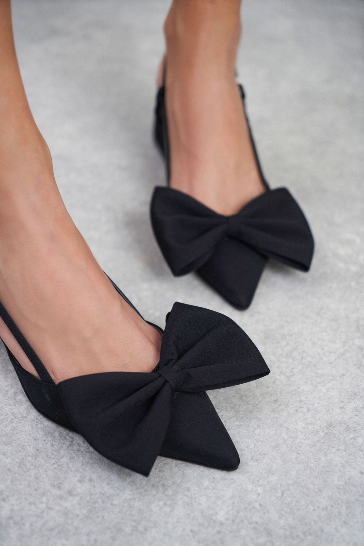 NİŞANTAŞI SHOES Draven Siyah Saten Fiyonk Detaylı Kadın Topuklu Ayakkabı