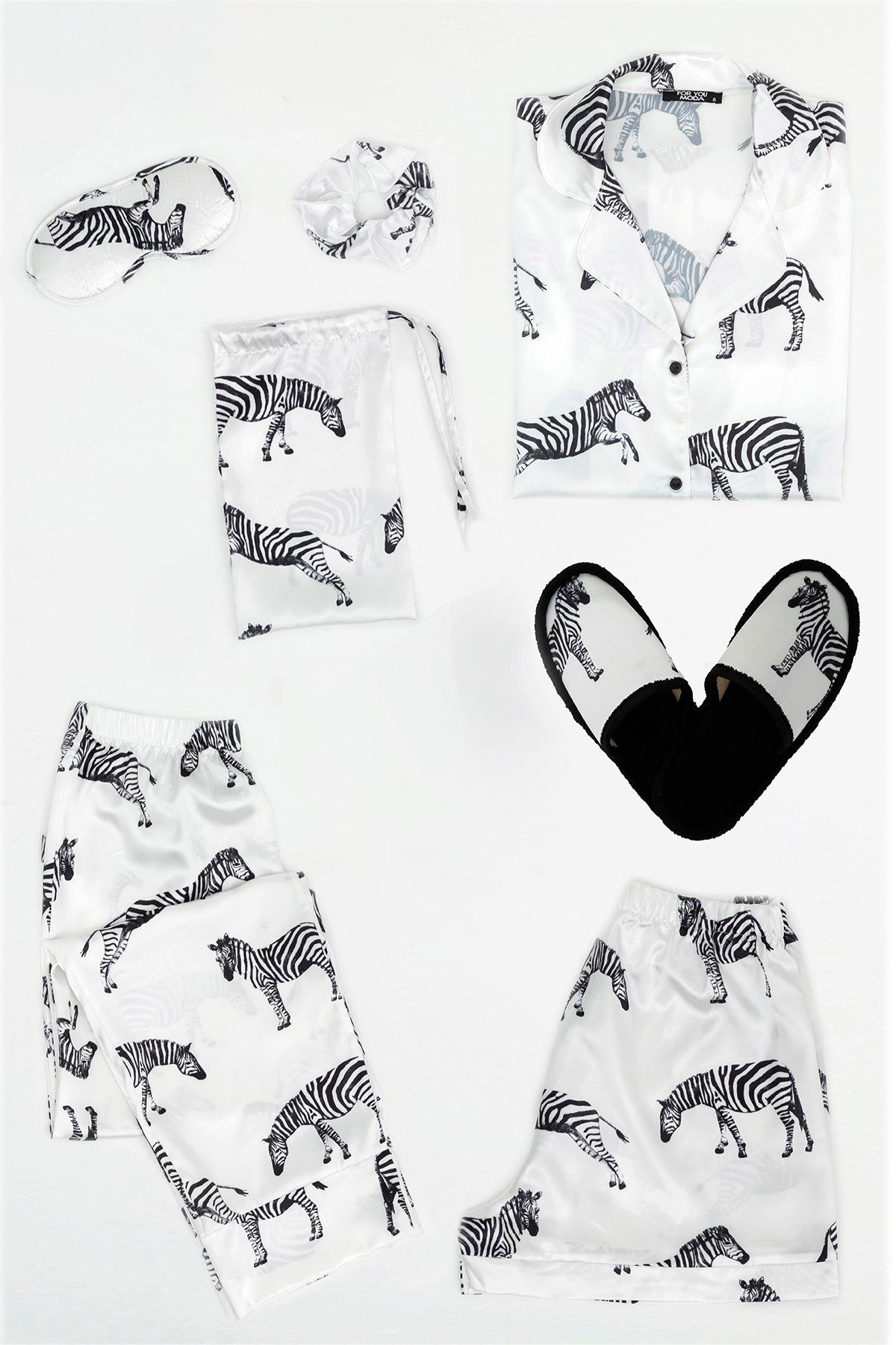 FOR YOU MODA 7 Li Zebra Desenli Beyaz Saten Pijama Takımı
