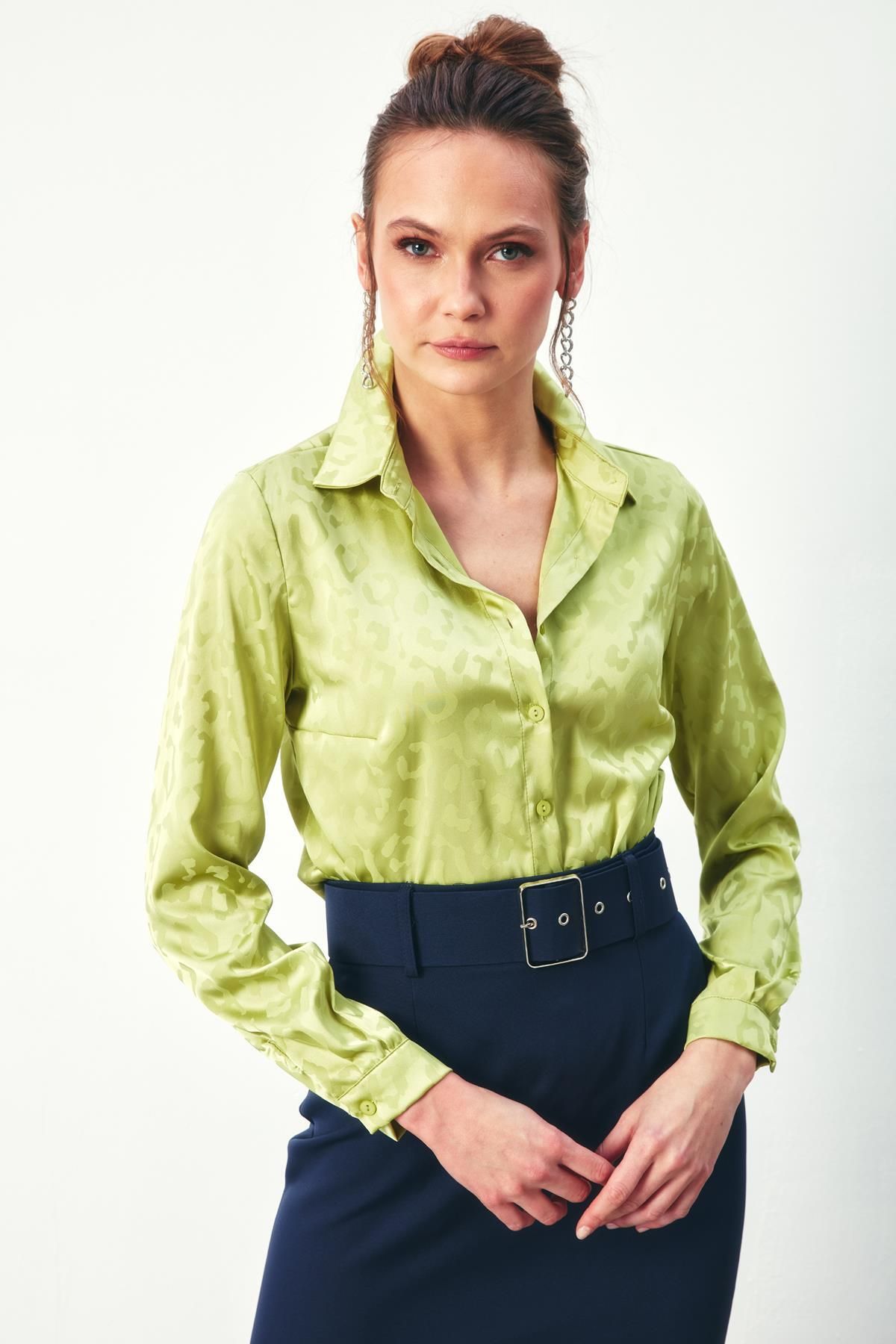 Sateen Kadın 1404-2025 Klasik Saten Gömlek Yağyeşili