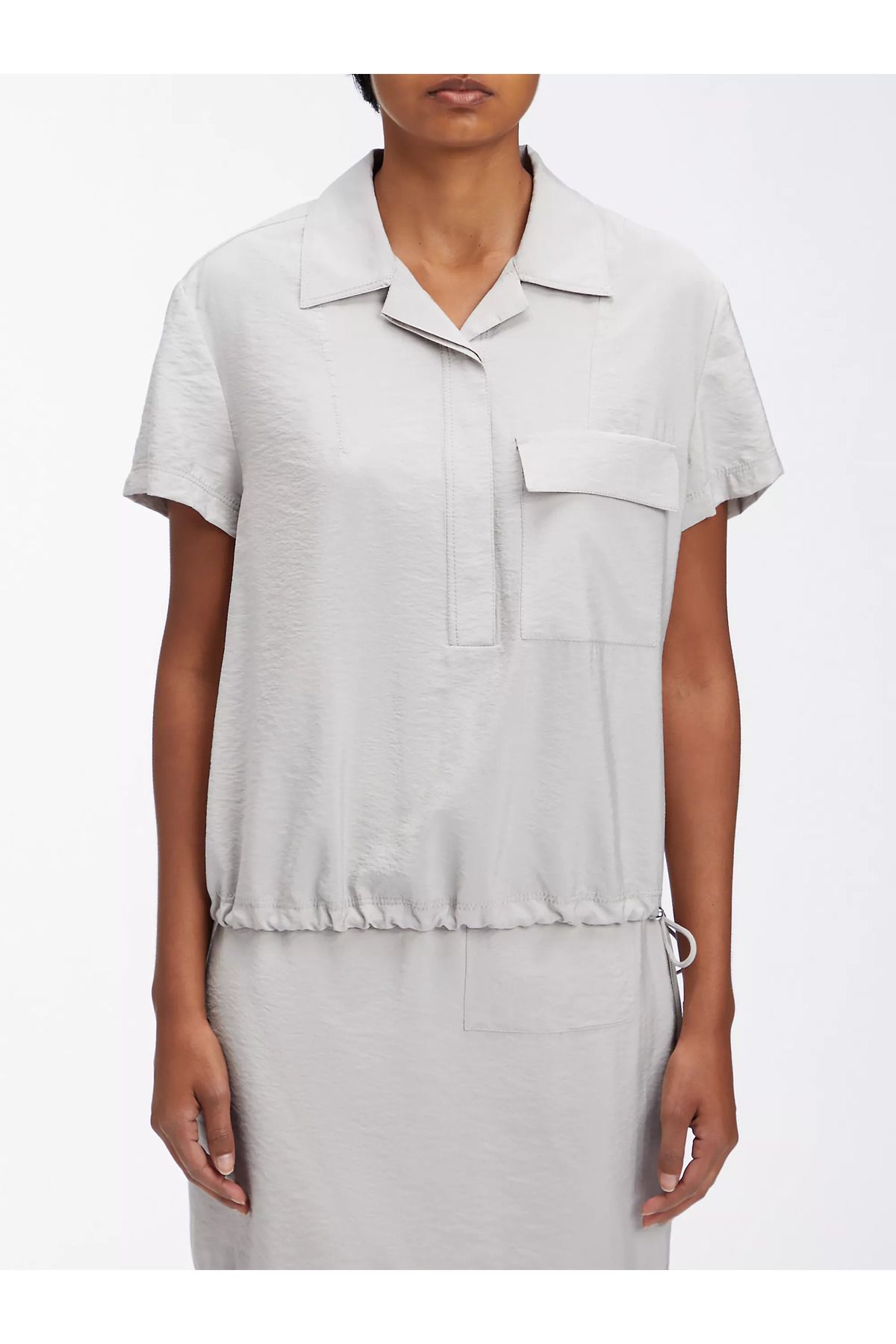 Calvin Klein Kadın Polo Yaka Düğmeli Bej Gömlek K20K206615-ADF