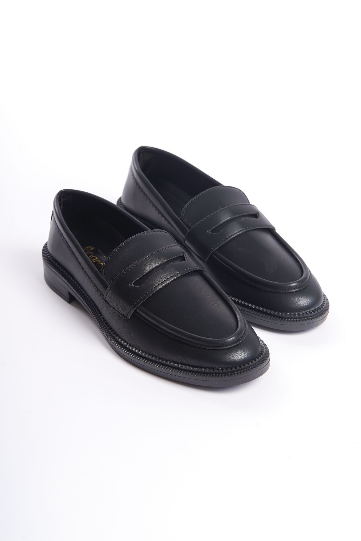 Moda Değirmeni Siyah Cilt Kadın Loafer Günlük Ayakkabı Bg1095-112-0005