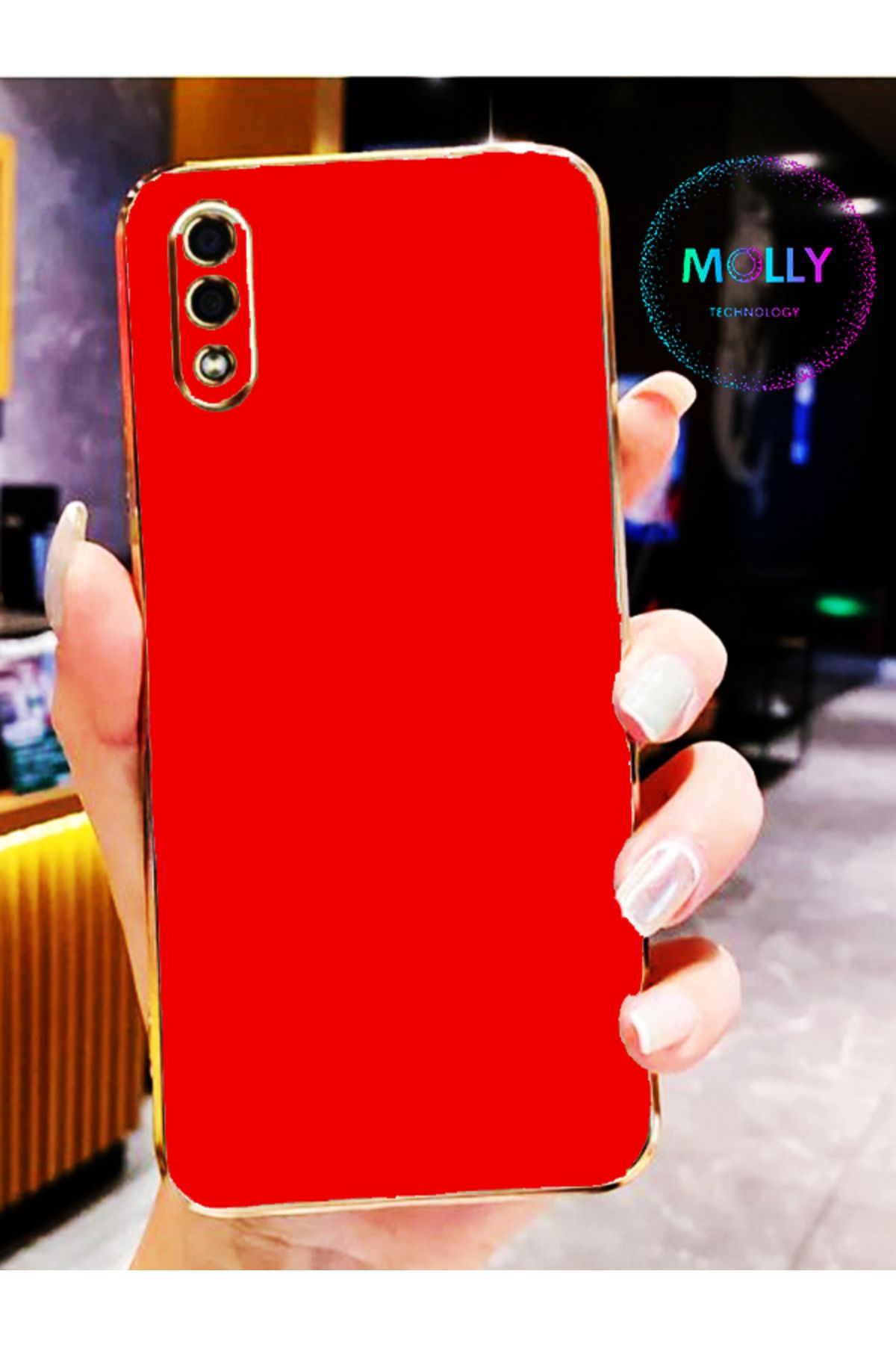 Molly -Galaxy A02 İçin Kırmızı Kenarları Gold Detaylı Lüks Silikon Uyumlu Kılıf