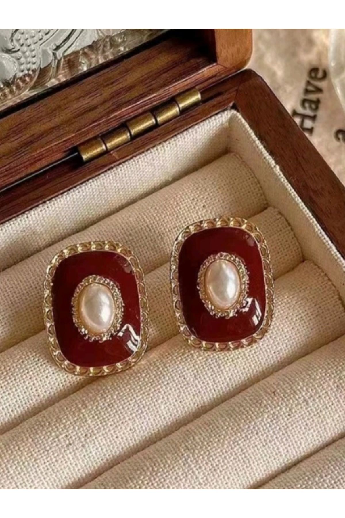 Shisa Jewel İncilerle süslenmiş kırmızı ve altın küpeler, S925 gümüş iğne, retro tarzı, üst düzey. (11)