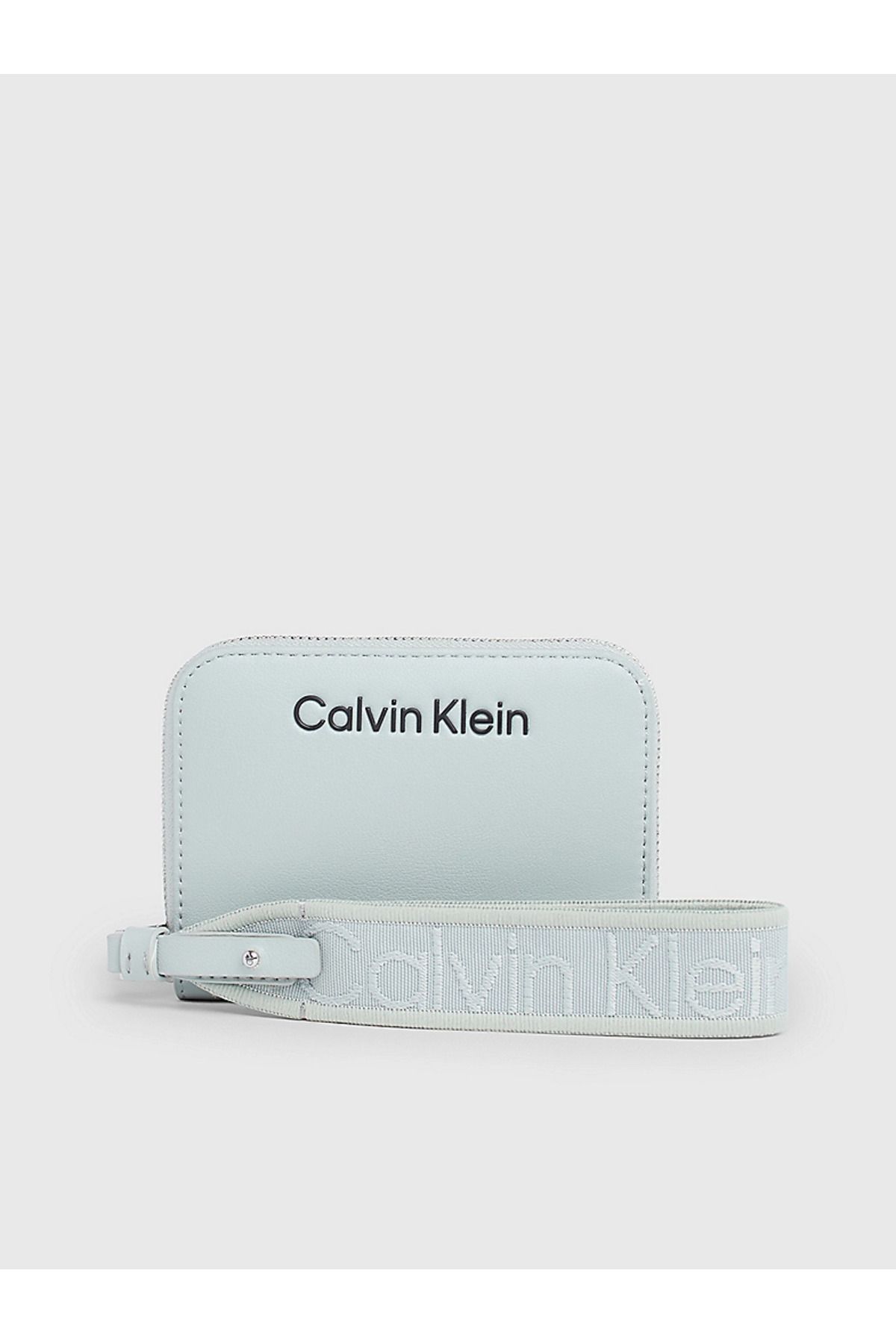 Calvin Klein Kadın Marka Logolu Deri Günlük Kullanım Açık Mavi Cüzdan K60K611688-PEB