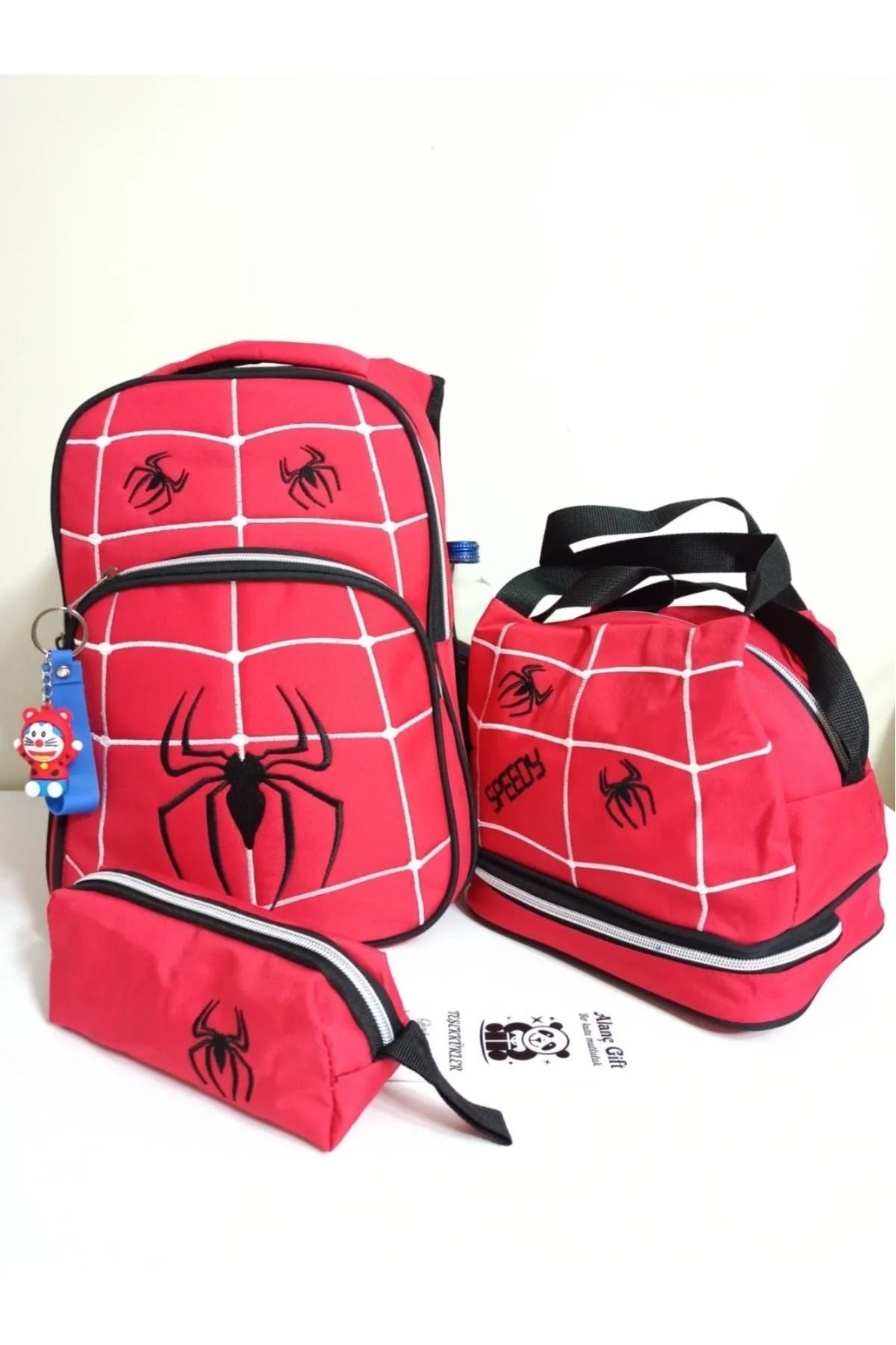 Alanç Gift Örümcek Desenli Kırmızı Ortopedik Erkek Çocuk ilkokul Çantası Termal Beslenme Ve Kalemlikli Set