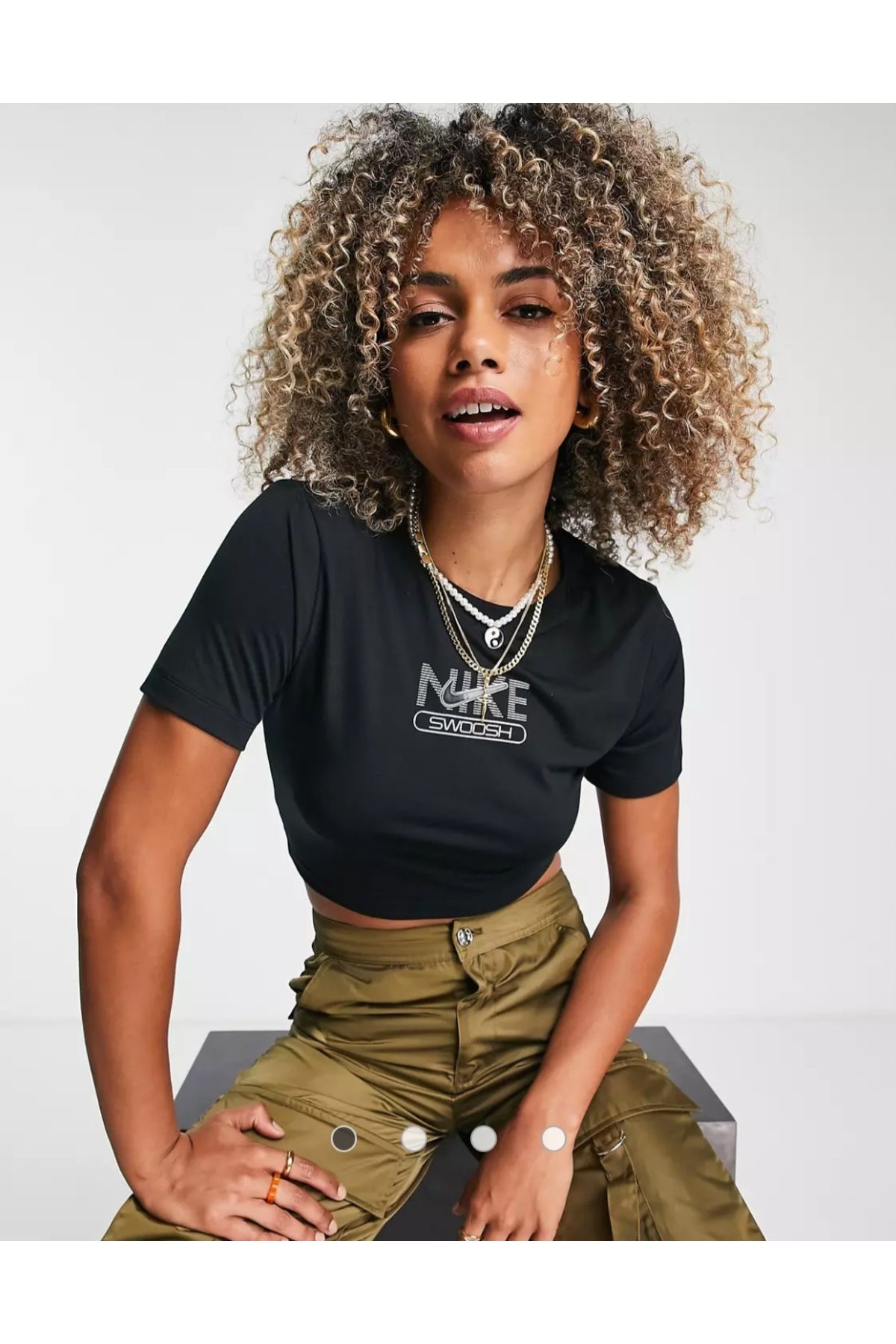 Nike Sportswear Slim Crop Kadın Siyah T-Shirt DV3800-010
