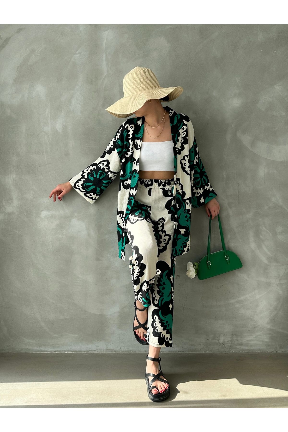 BEJNA Kadın Yeşil Çiçek Desenli Kimono Alt Üst Takım
