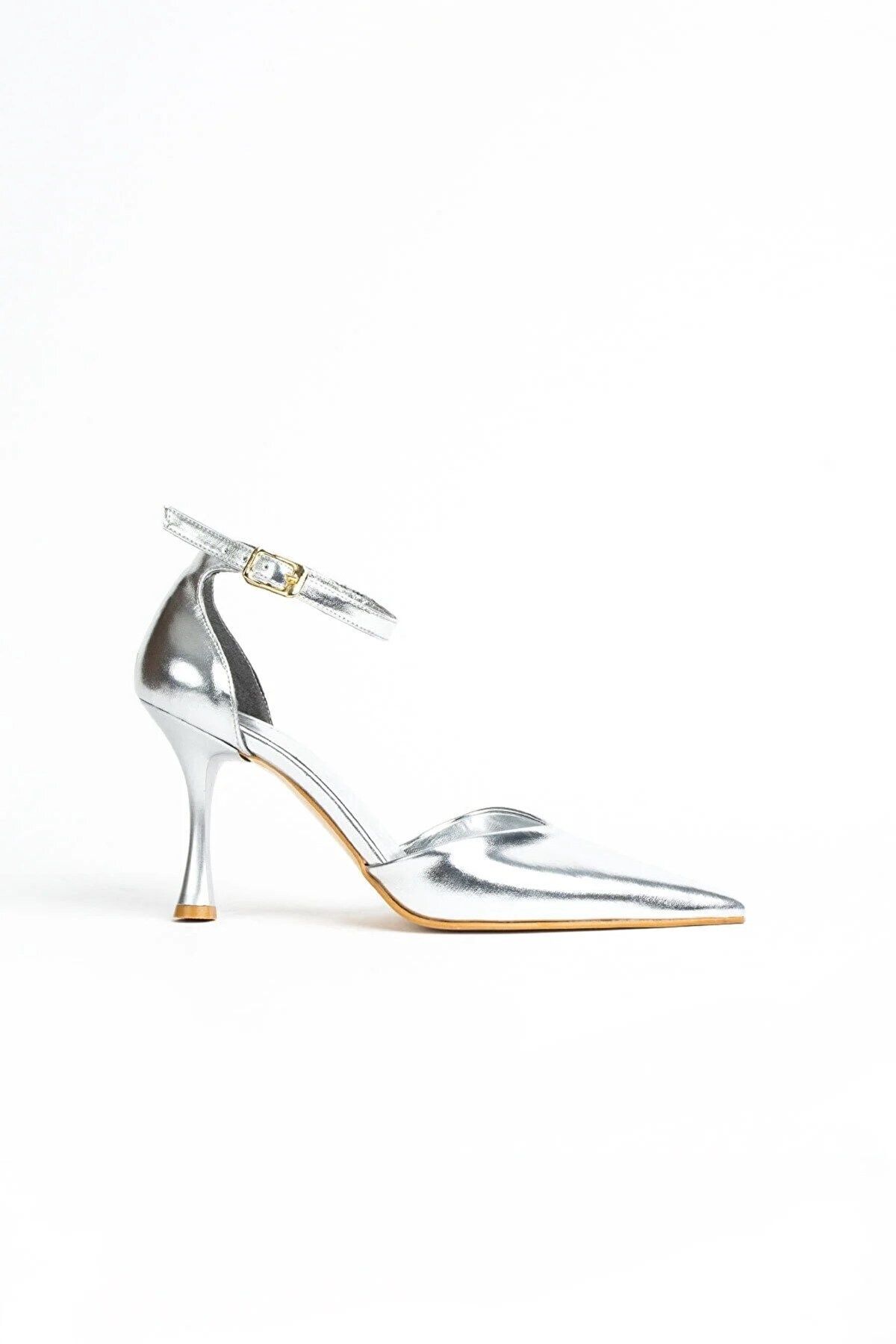 Seniorah Celandia Gümüş metalik Cilt Kadın Topuklu Ayakkabı