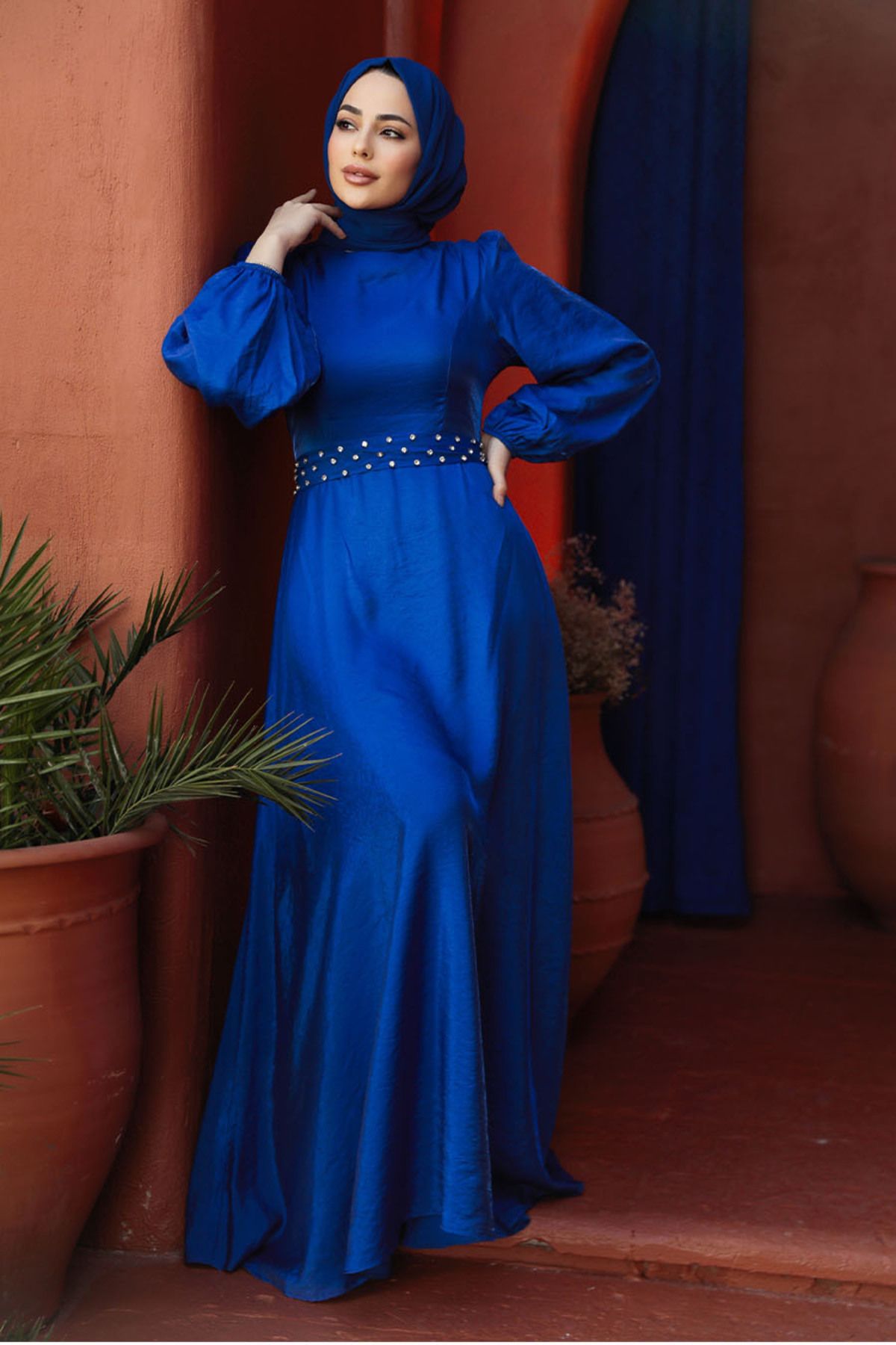 Neva Style Boncuk Detaylı Sax Mavisi Tesettür Abiye Elbise 23301SX
