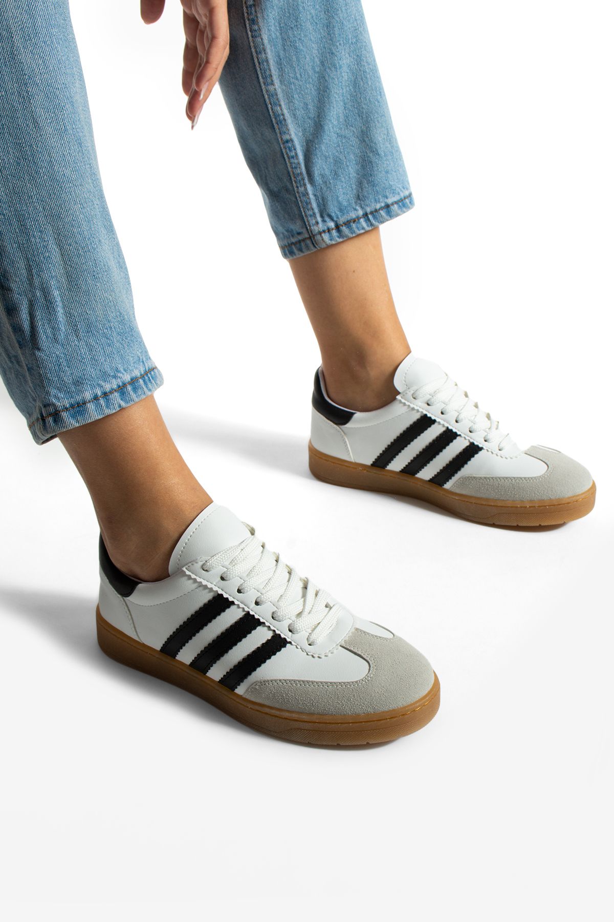 KOTAN Beyaz-Siyah Kadın Kontrast Parçalı Spor Ayakkabı Kadın Sneakers