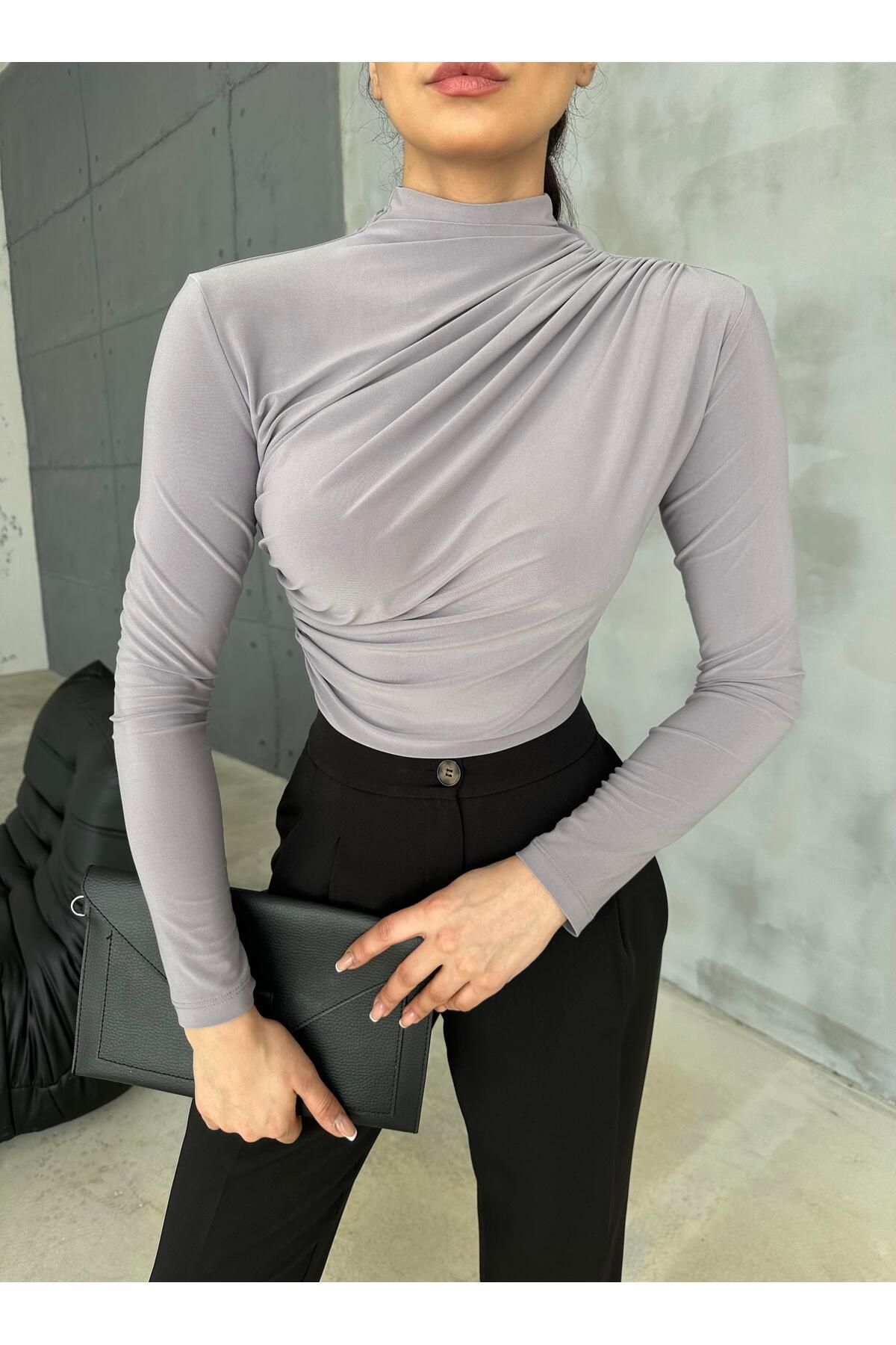 MALDİA SHOP Kadın Sandy Kumaş Dik Yaka Dökümlü Gri Bluz