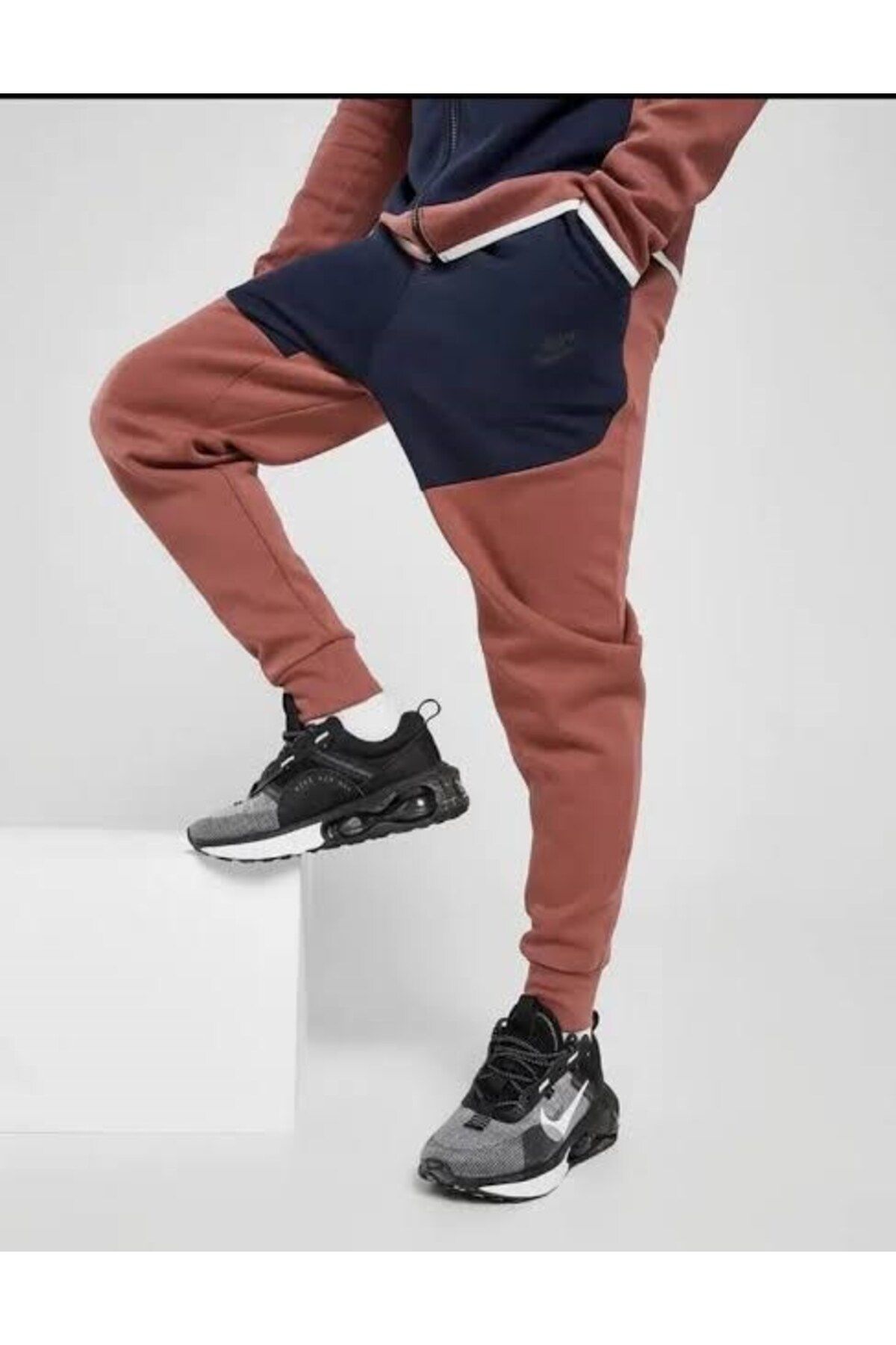 Nike Sportswear Tech Fleece Jogger Erkek Eşofman Altı