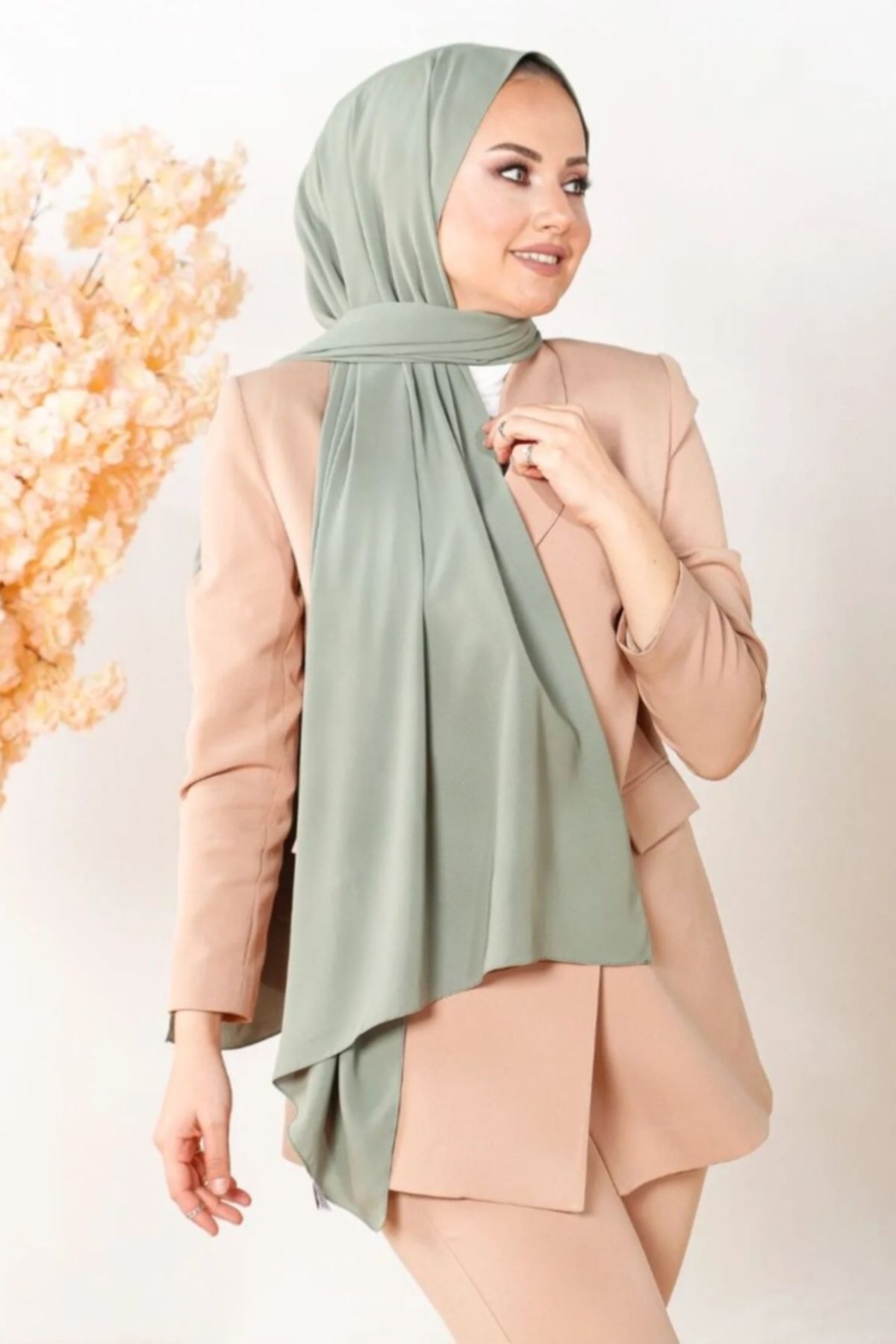 NEWSTORE Tesettür Hijab Medine İpeği Şal Küf Yeşili