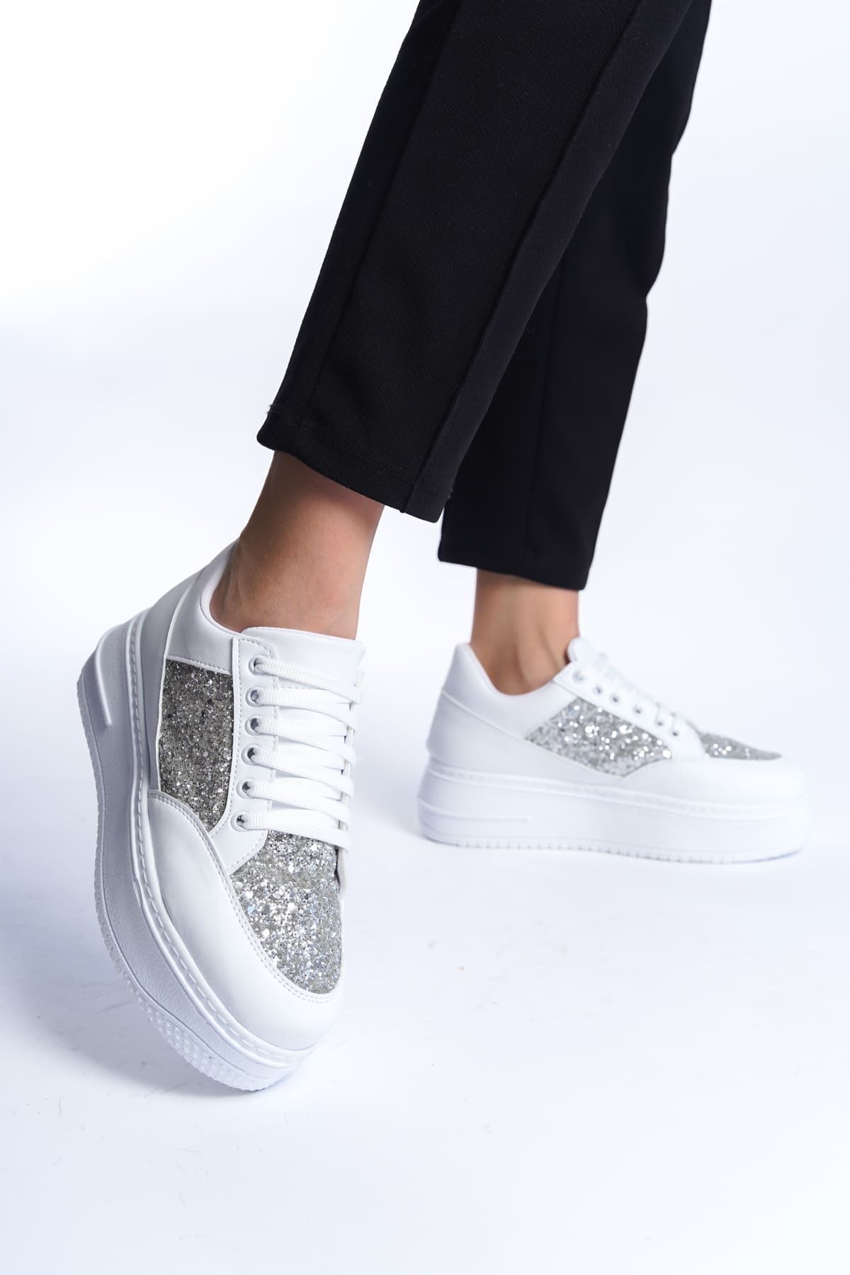 Mardel Store NAOMI Bağcıklı Ortopedik Taban Simli Kadın Sneaker Ayakkabı BT Beyaz