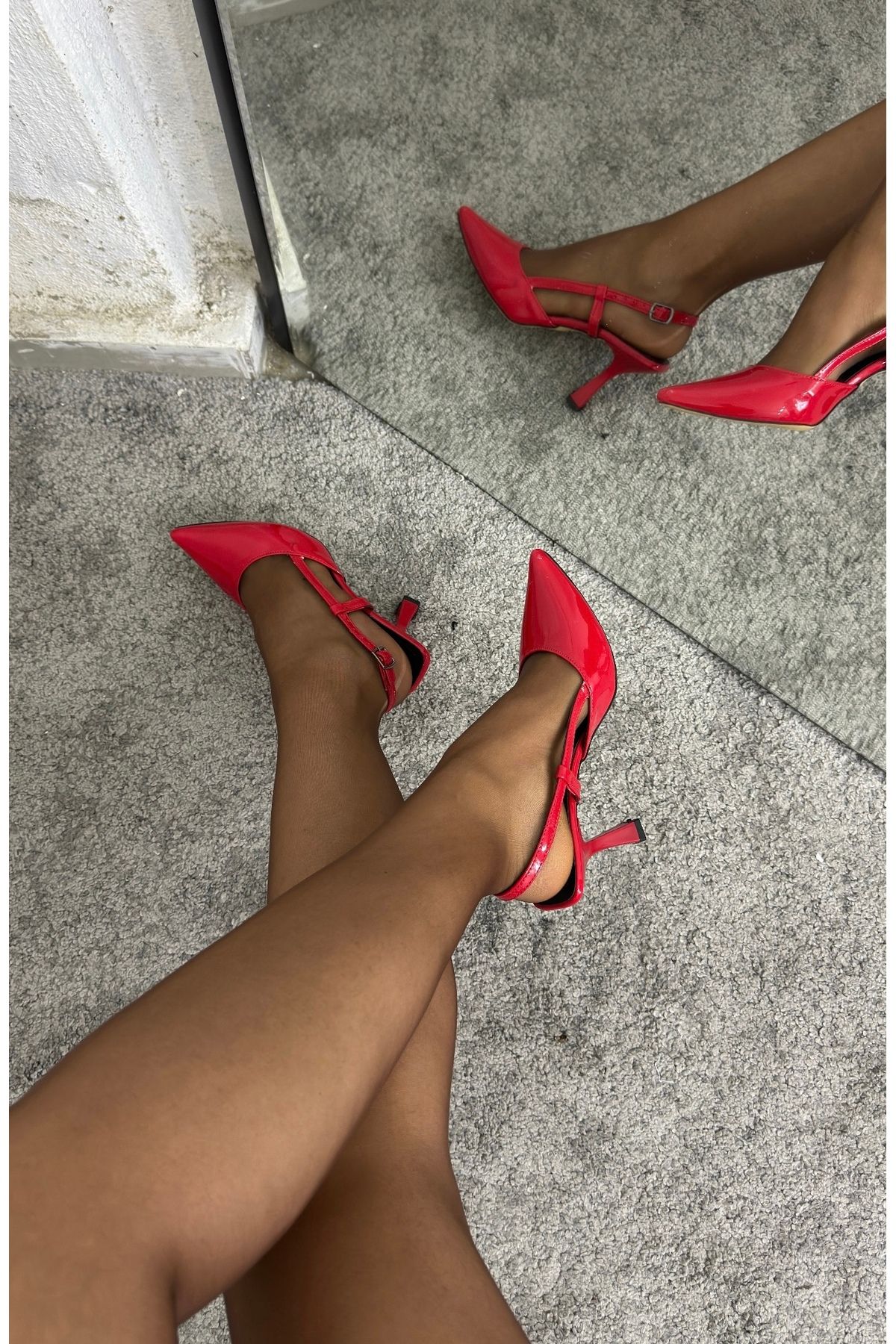 MYVOLANTE Kırmızı Rugan Kadın Klasik Topuklu Ayakkabı