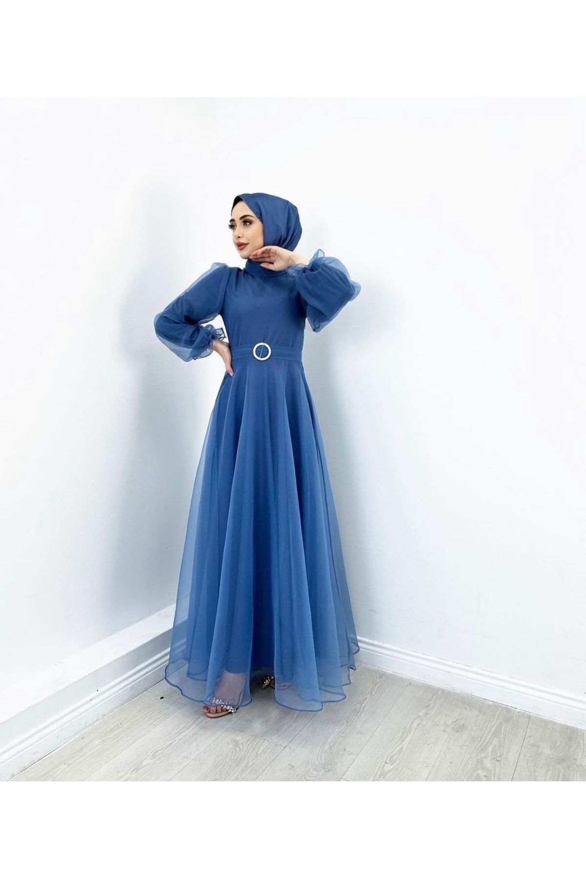 MERVEPLUME Tesettür Tül Abiye Elbise Belden Kemerli Tasarım Moda Düğün Şıklığı - Buz Mavisi