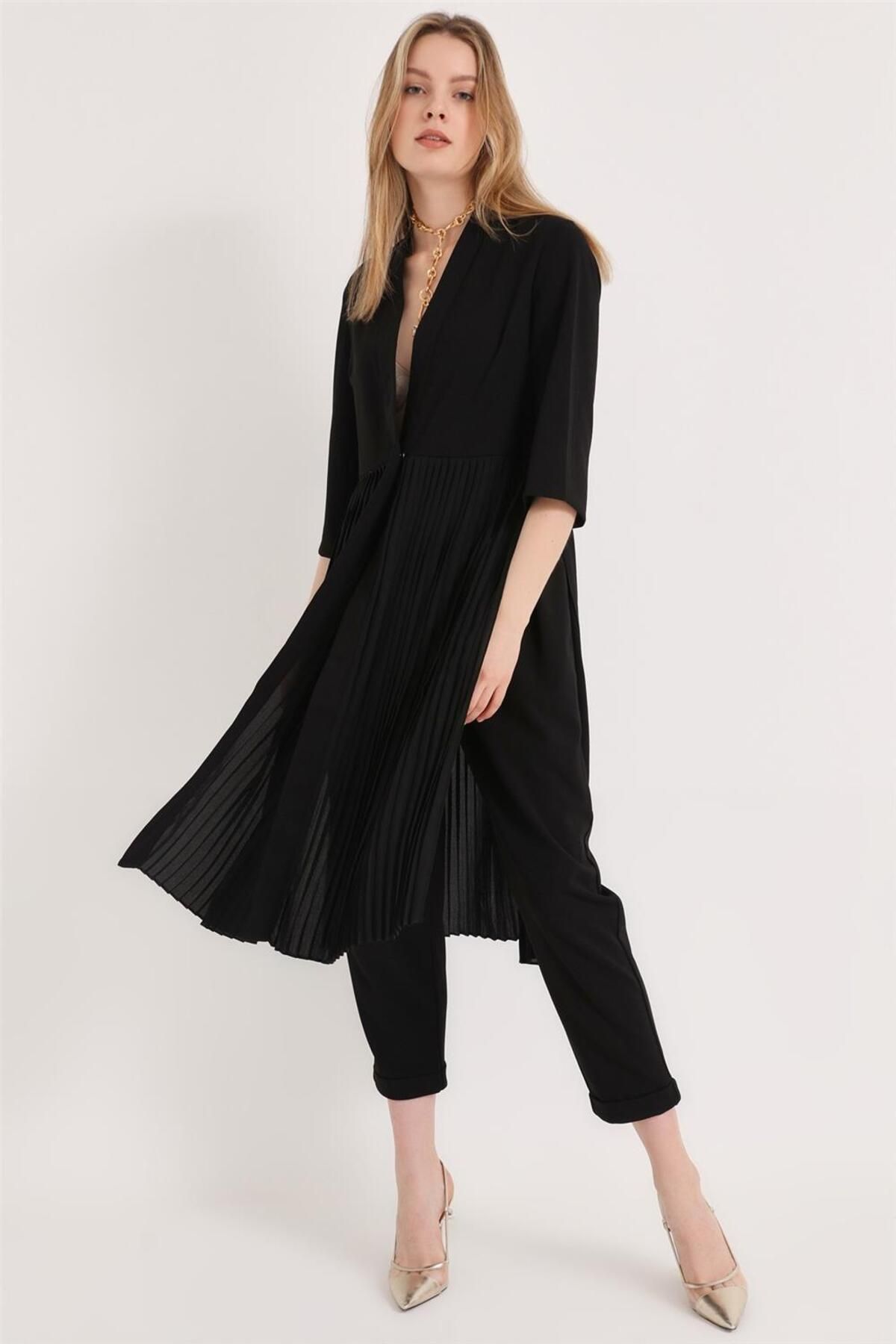 Home Store Elbise Bel Alti Pliseli Önde Etk Çitçili Derin Ve Yaka - Siyah