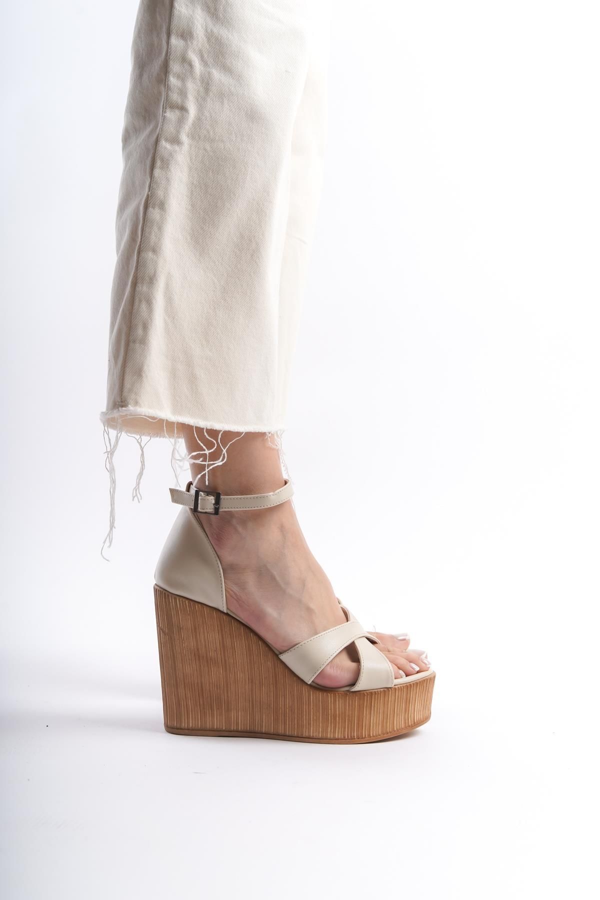 HVZ Exclusive Kadın Dolgu Topuklu Ayakkabı Rahat Yüksek Topuklu (11cm)