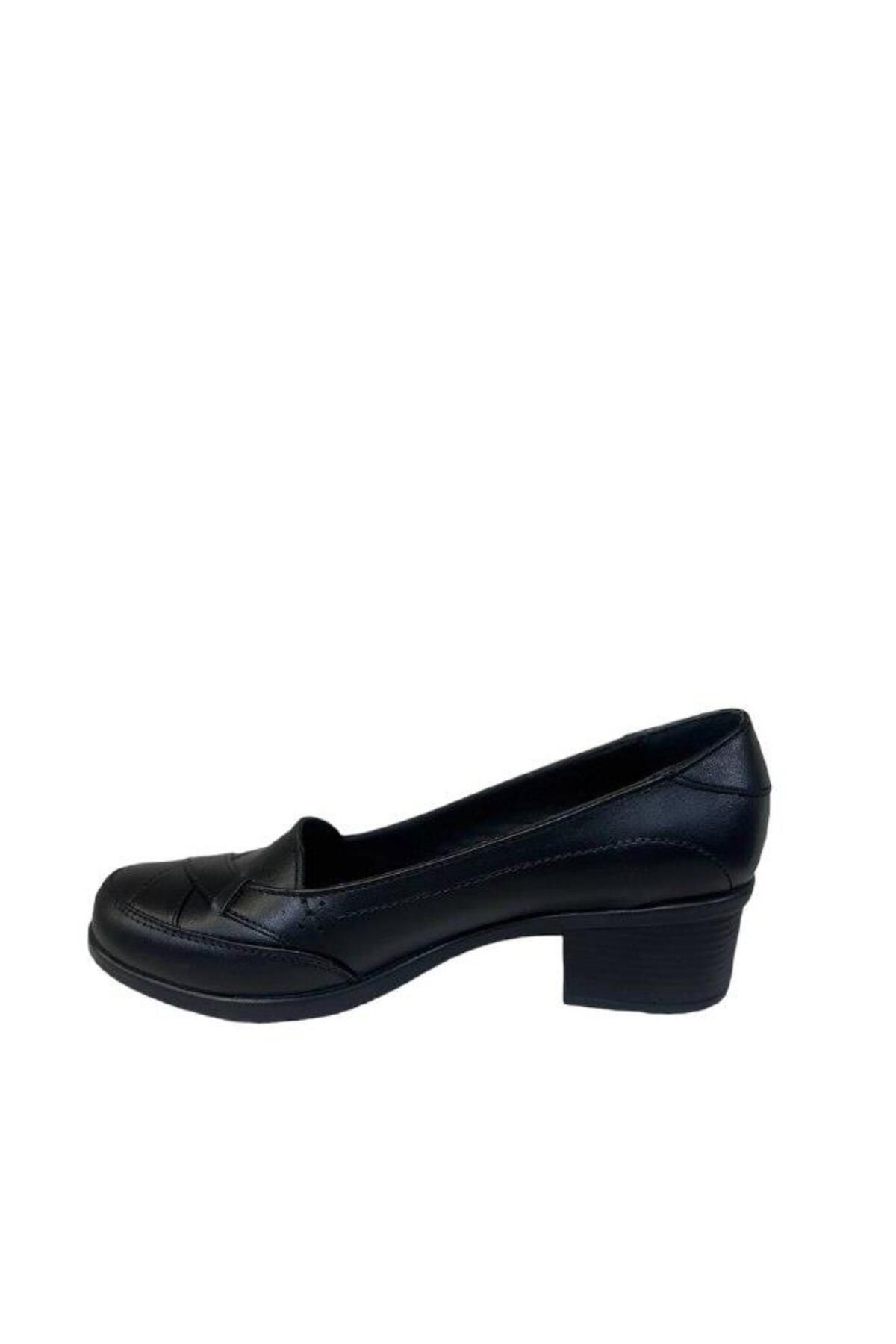 PUNTO 562108 Hakiki Deri Kalın Kısa Topuklu Rahat Kadın Topuklu Ayakkabı