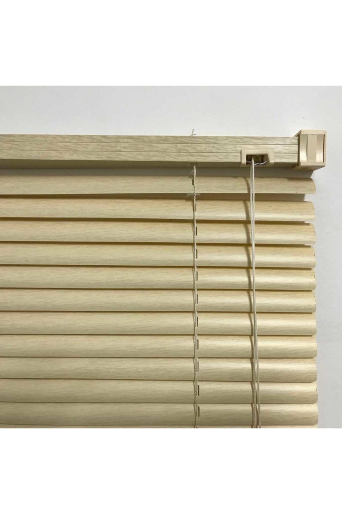 Linadora Pvc Jaluzi 25 Mm 80x160 Cm Ölçülerinde Ahşap Desenli