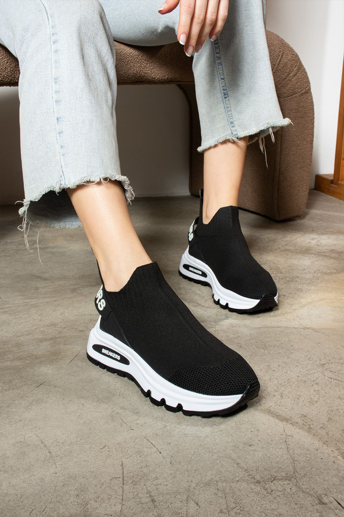 ZBCLUB Kadın Siyah Çoraplı Beyaz Taban Sneaker Spor Ayakkabı
