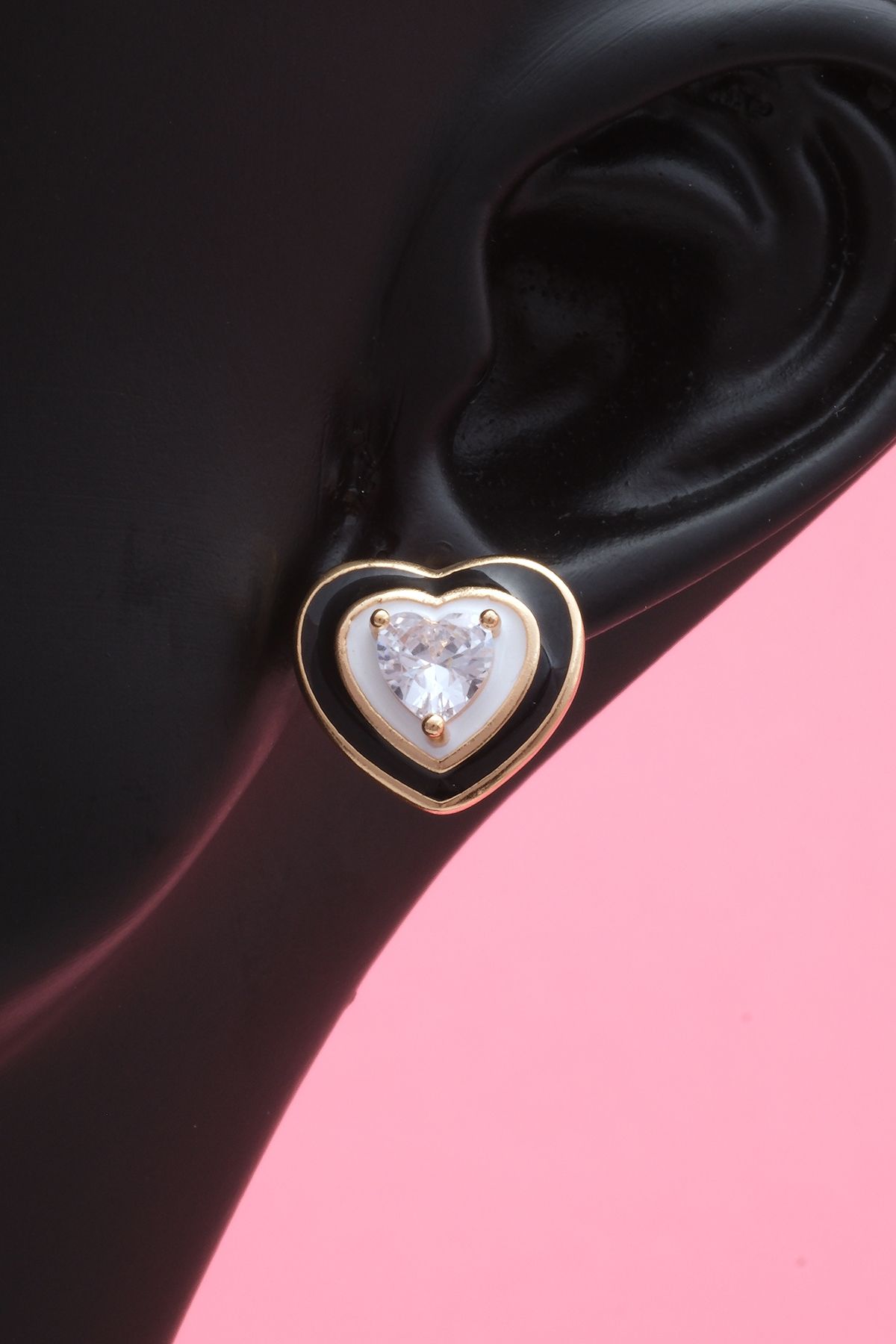 Chillin' Yüksek Kalite Kalp Model Mineli ve Zirkon Taşlı Çelik Kadın Küpe