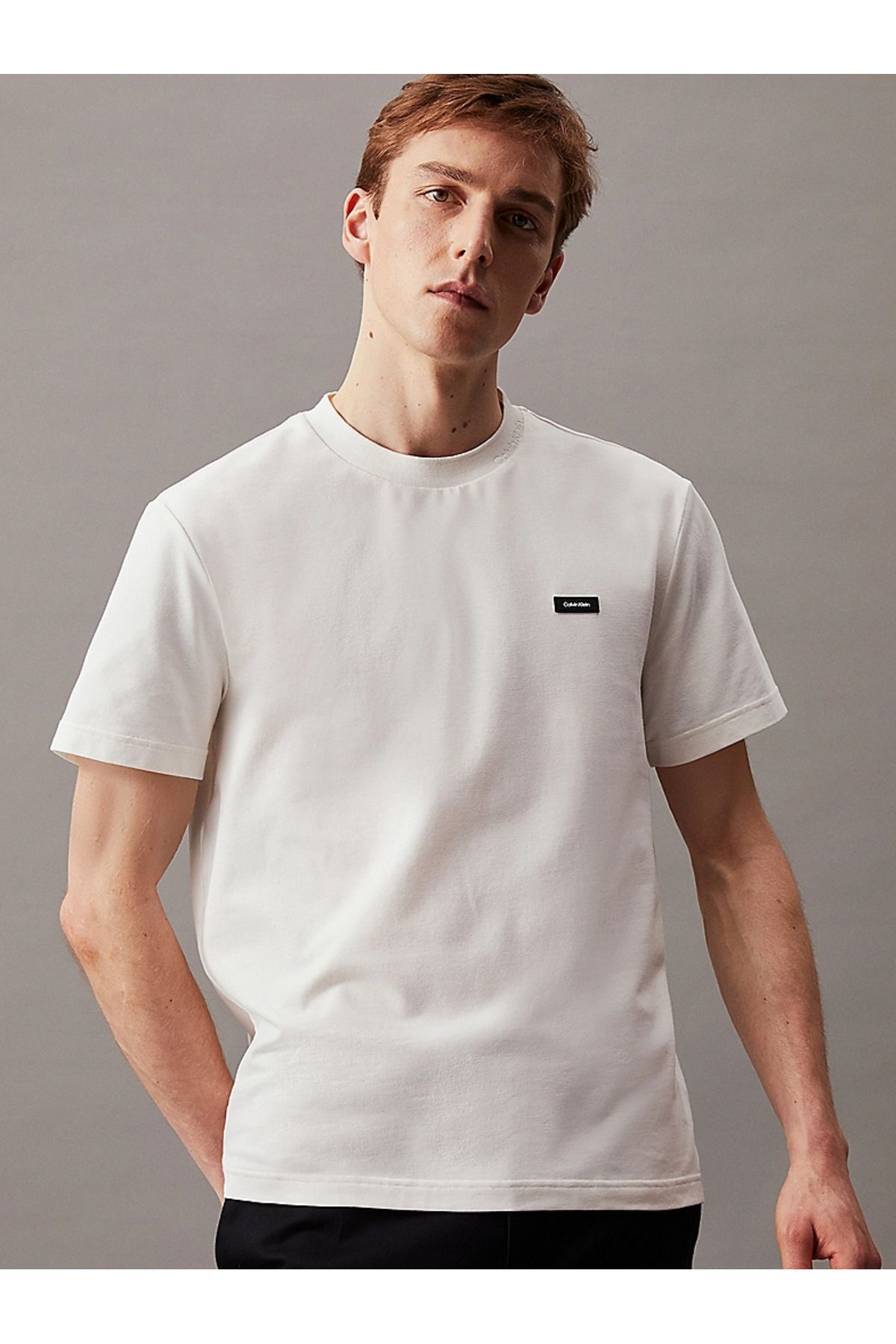 Calvin Klein Erkek Pamuklu Kısa Kollu Yuvarlak Yaka Beyaz T-Shirt K10K112528-YAH