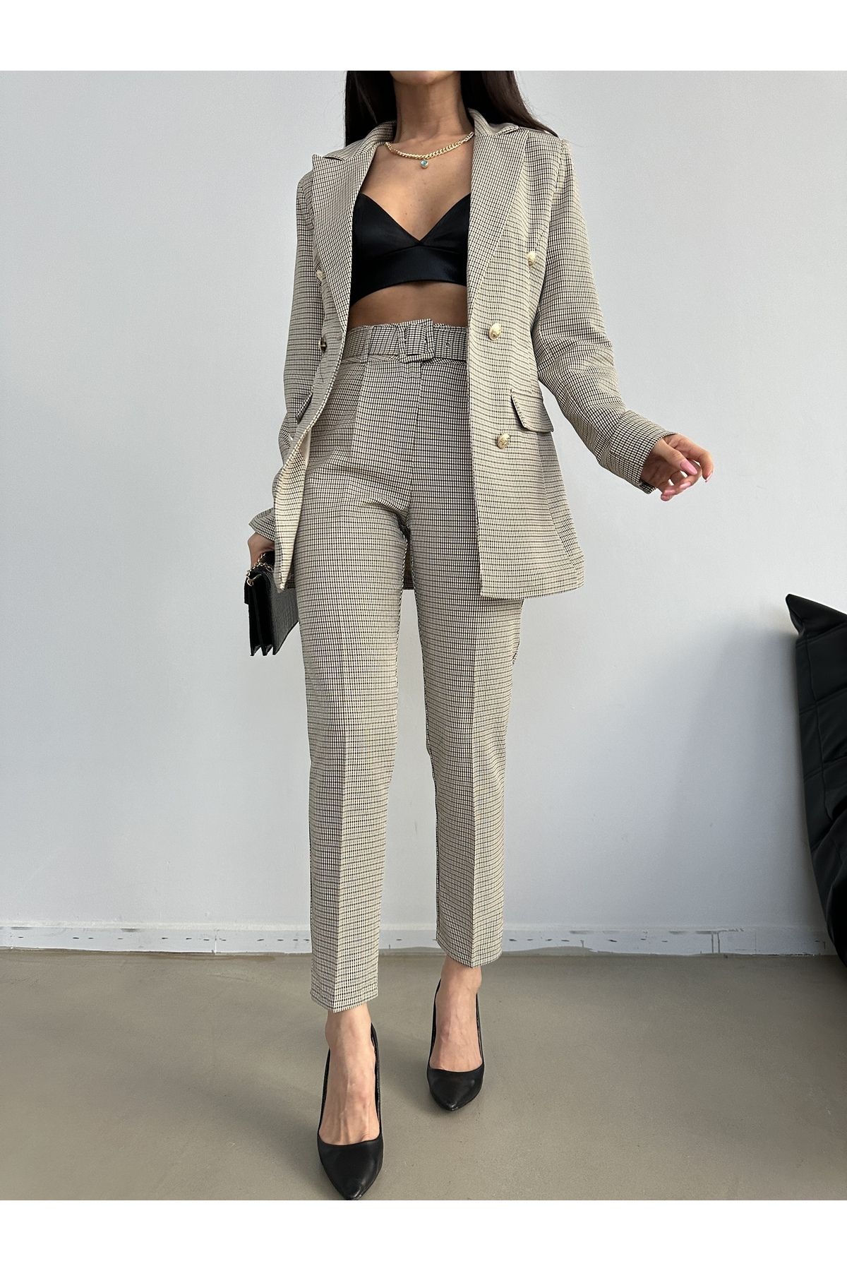 Female Clothing Pötikareli Düğmeli Astarlı Blazer Ceket Boru Paça Kemerli Cepli Esnek Pantolon Takım