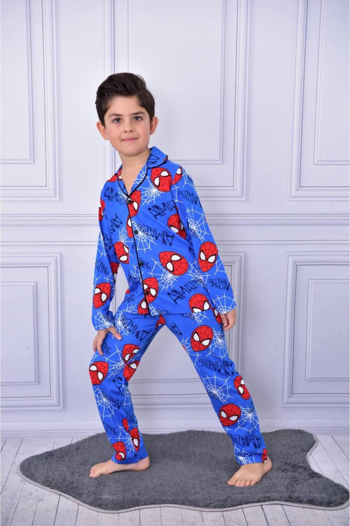 Lolliboomkids Erkek Çocuk Düğmeli Gömlek Yaka Pijama Takımı Mavi / Kırmızı Renk Örümcek Karakter
