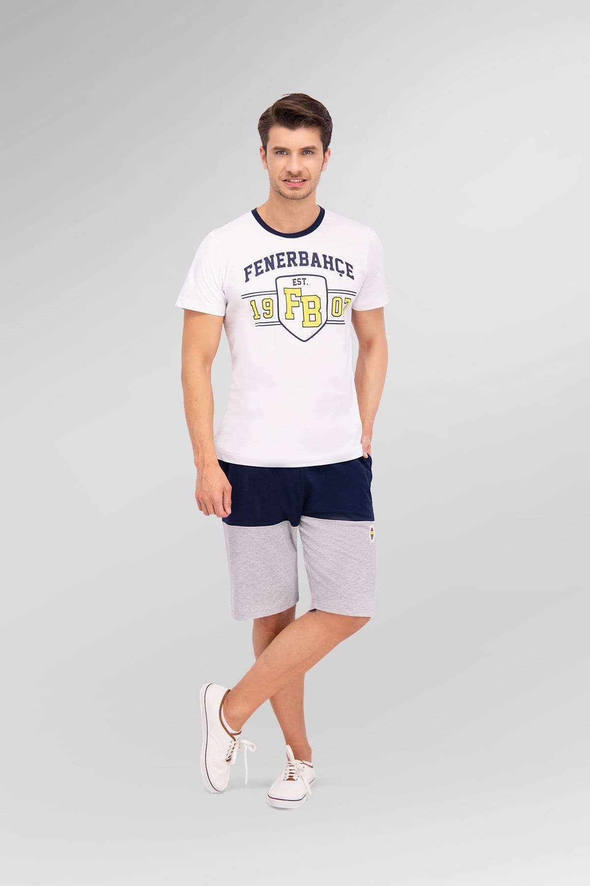 Fenerbahçe Lisanslı Beyaz Erkek Bermuda Takım